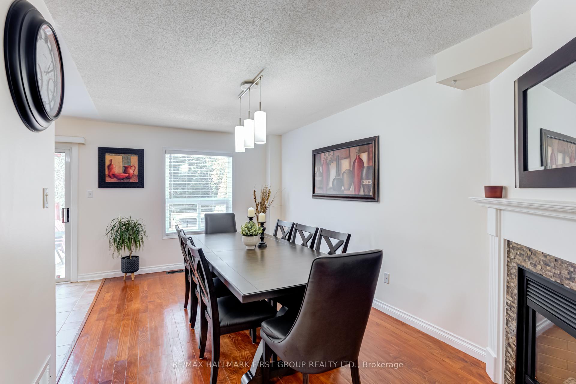 Photo 7 of 1718 Autumn Crescent, Pickering, Amberlea — HOMEH