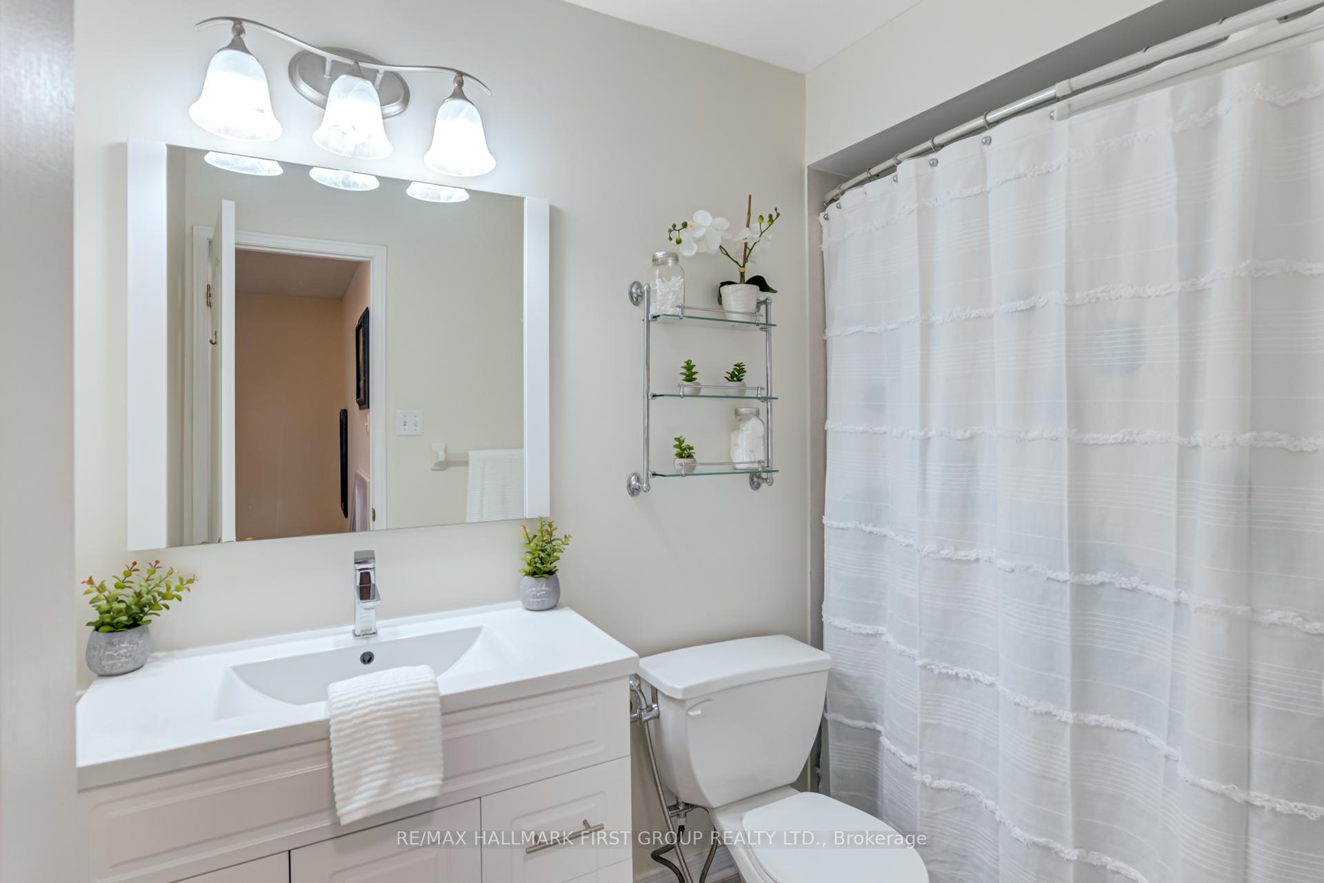 Photo 20 of 1718 Autumn Crescent, Pickering, Amberlea — HOMEH