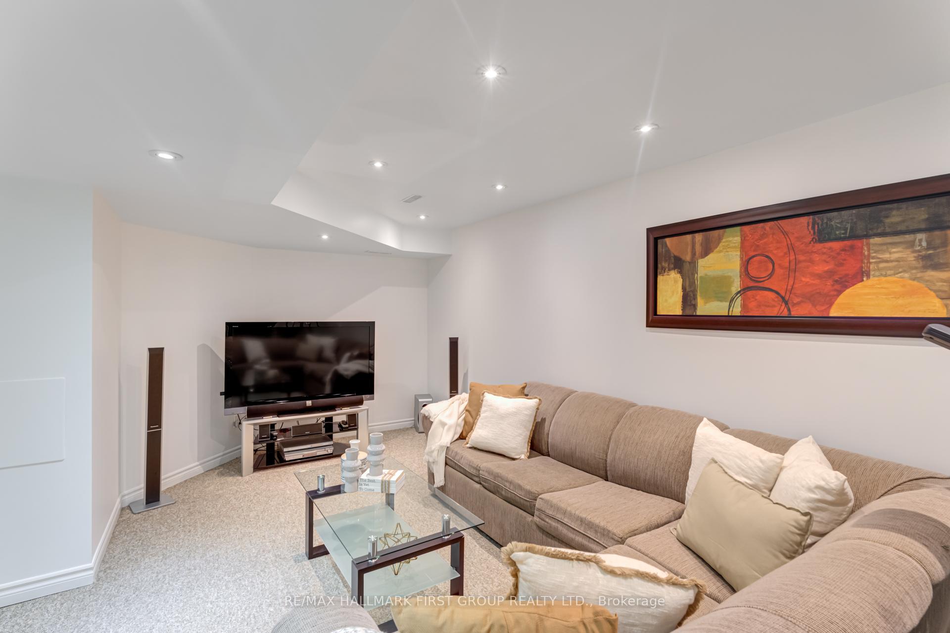 Photo 22 of 1718 Autumn Crescent, Pickering, Amberlea — HOMEH