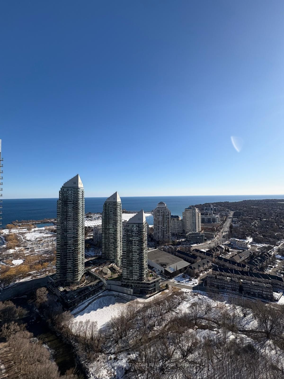 Photo 2 of Unit 3802, 36 Park Lawn Rd, Etobicoke, Mimico — HOMEH