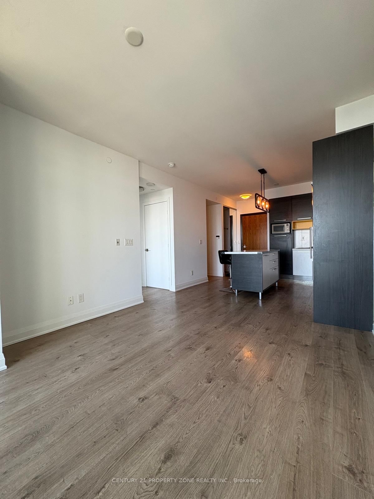 Photo 9 of Unit 3802, 36 Park Lawn Rd, Etobicoke, Mimico — HOMEH