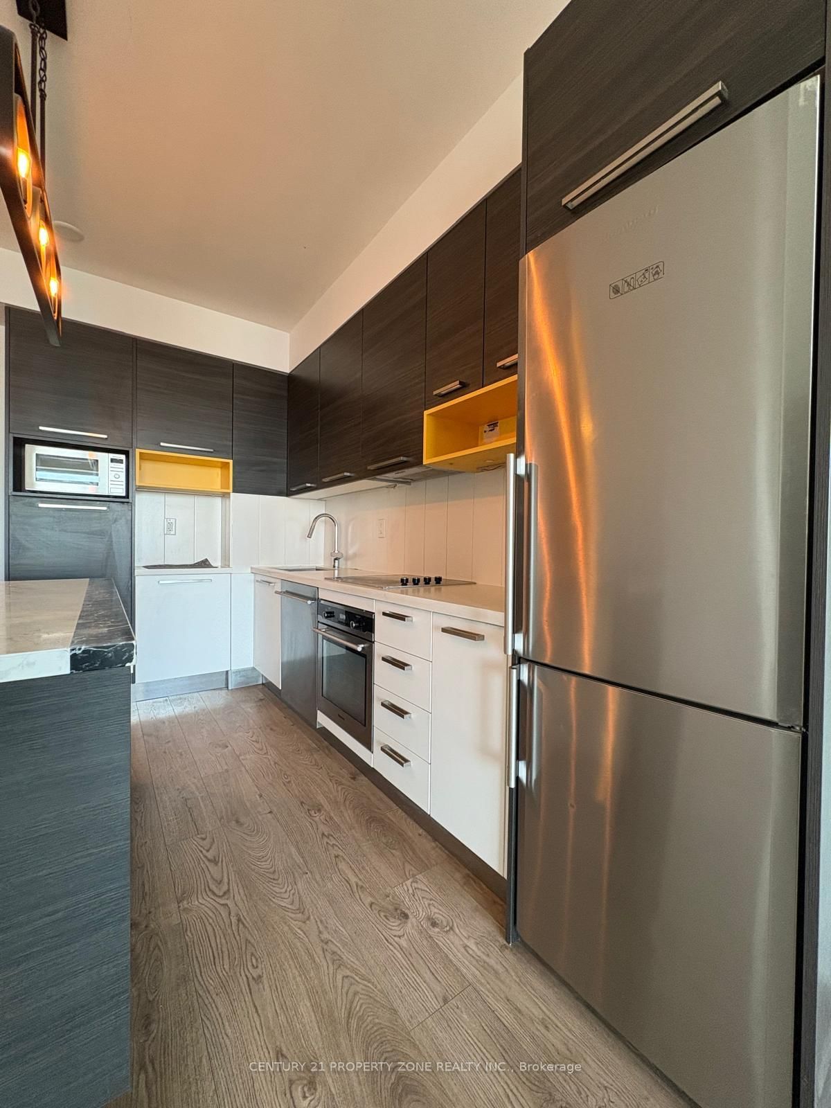 Photo 4 of Unit 3802, 36 Park Lawn Rd, Etobicoke, Mimico — HOMEH