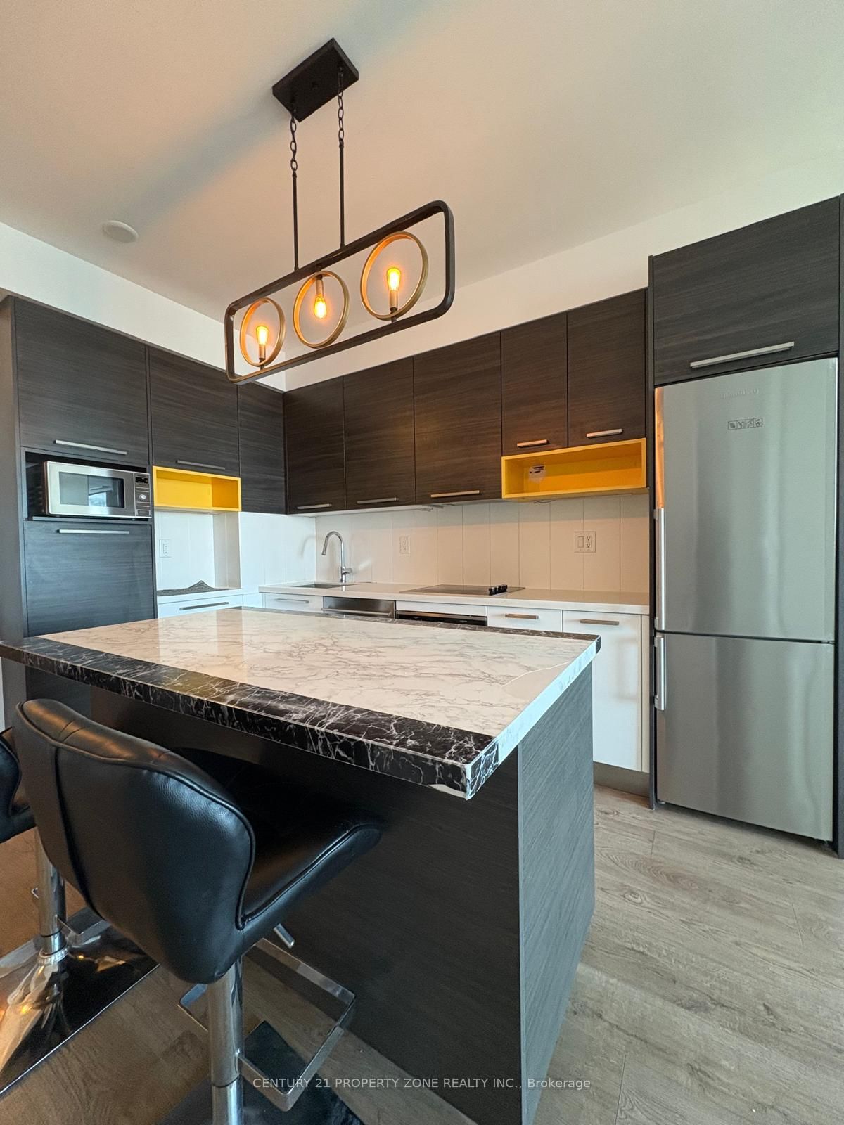 Photo 6 of Unit 3802, 36 Park Lawn Rd, Etobicoke, Mimico — HOMEH