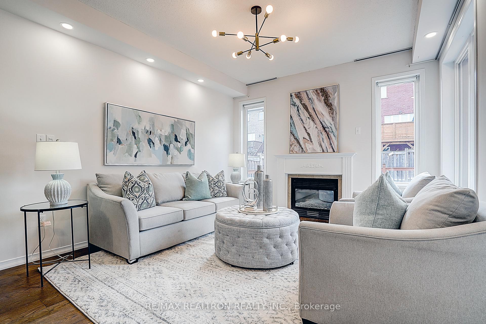 Photo 19 of 30 Big Hill Crescent, Vaughan, Patterson — HOMEH
