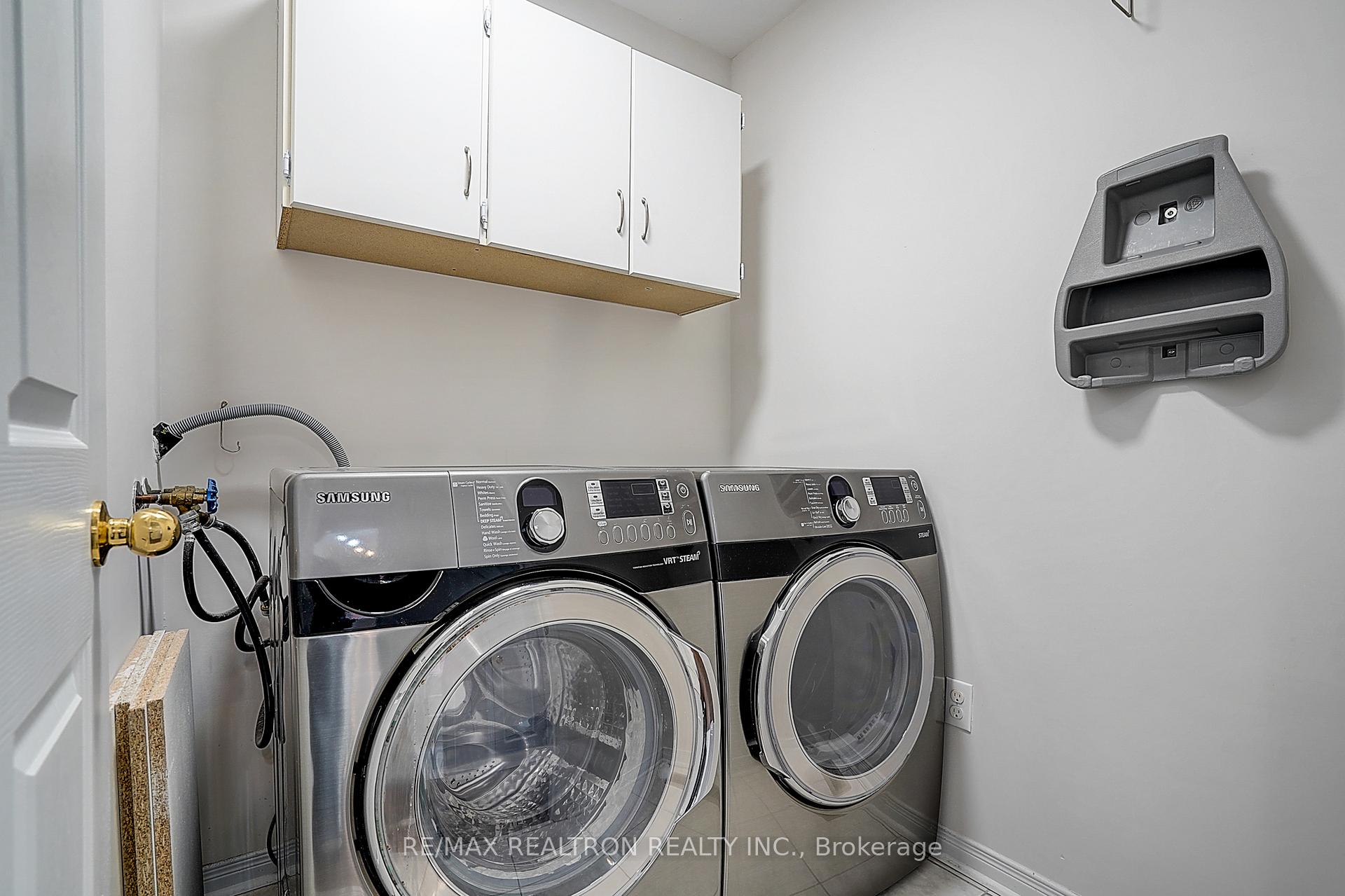 Photo 40 of 30 Big Hill Crescent, Vaughan, Patterson — HOMEH