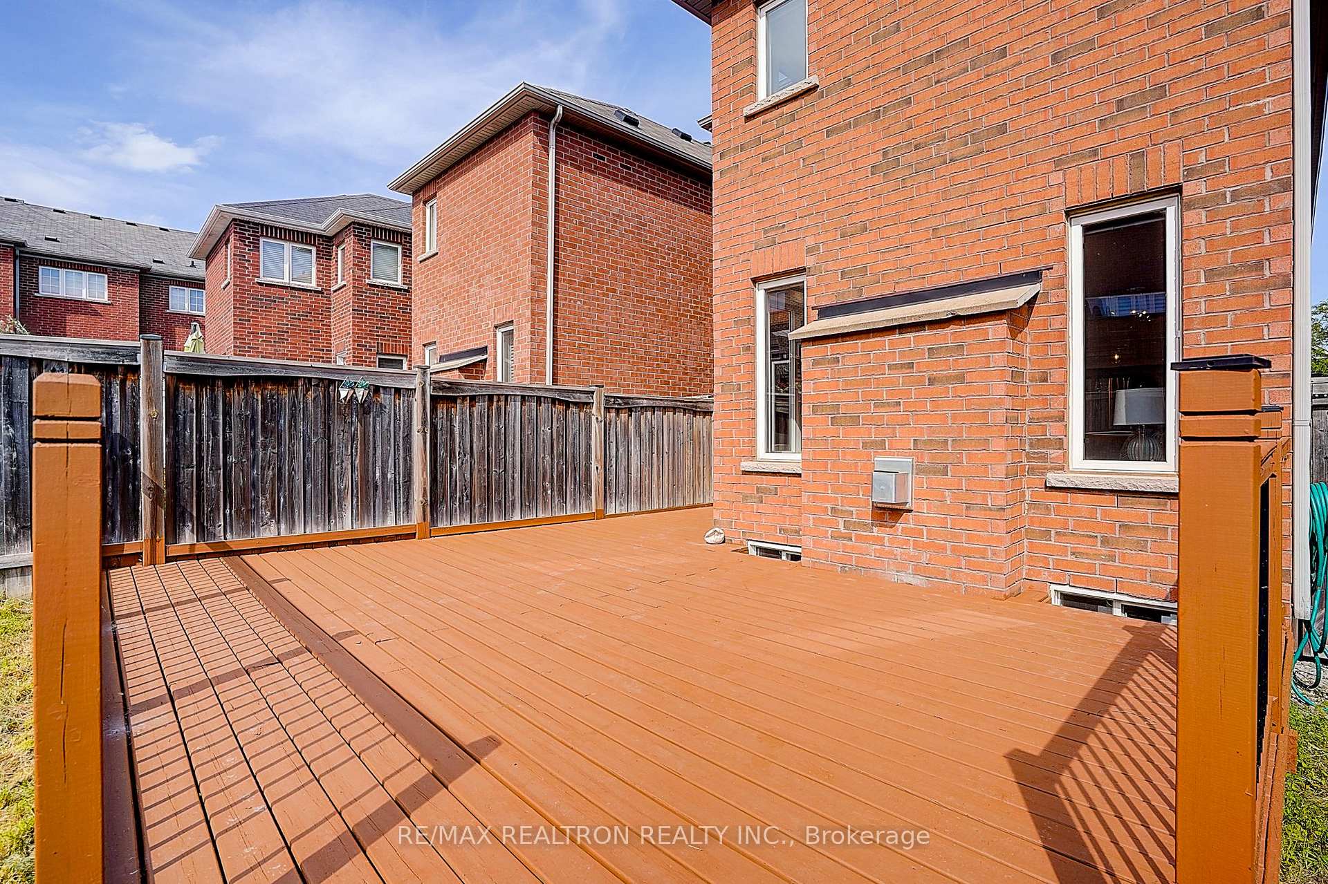 Photo 43 of 30 Big Hill Crescent, Vaughan, Patterson — HOMEH