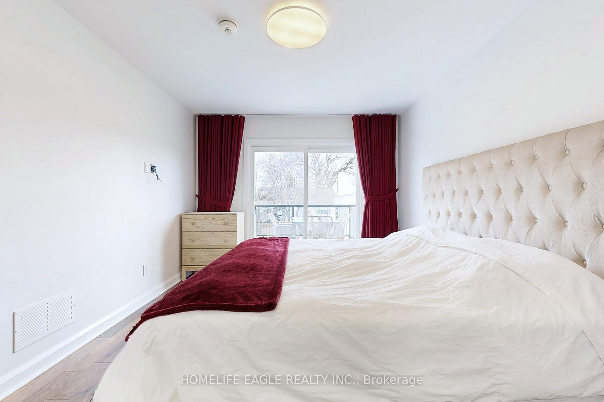 Photo 18 of 723 Victory Drive, Pickering, West Shore — HOMEH