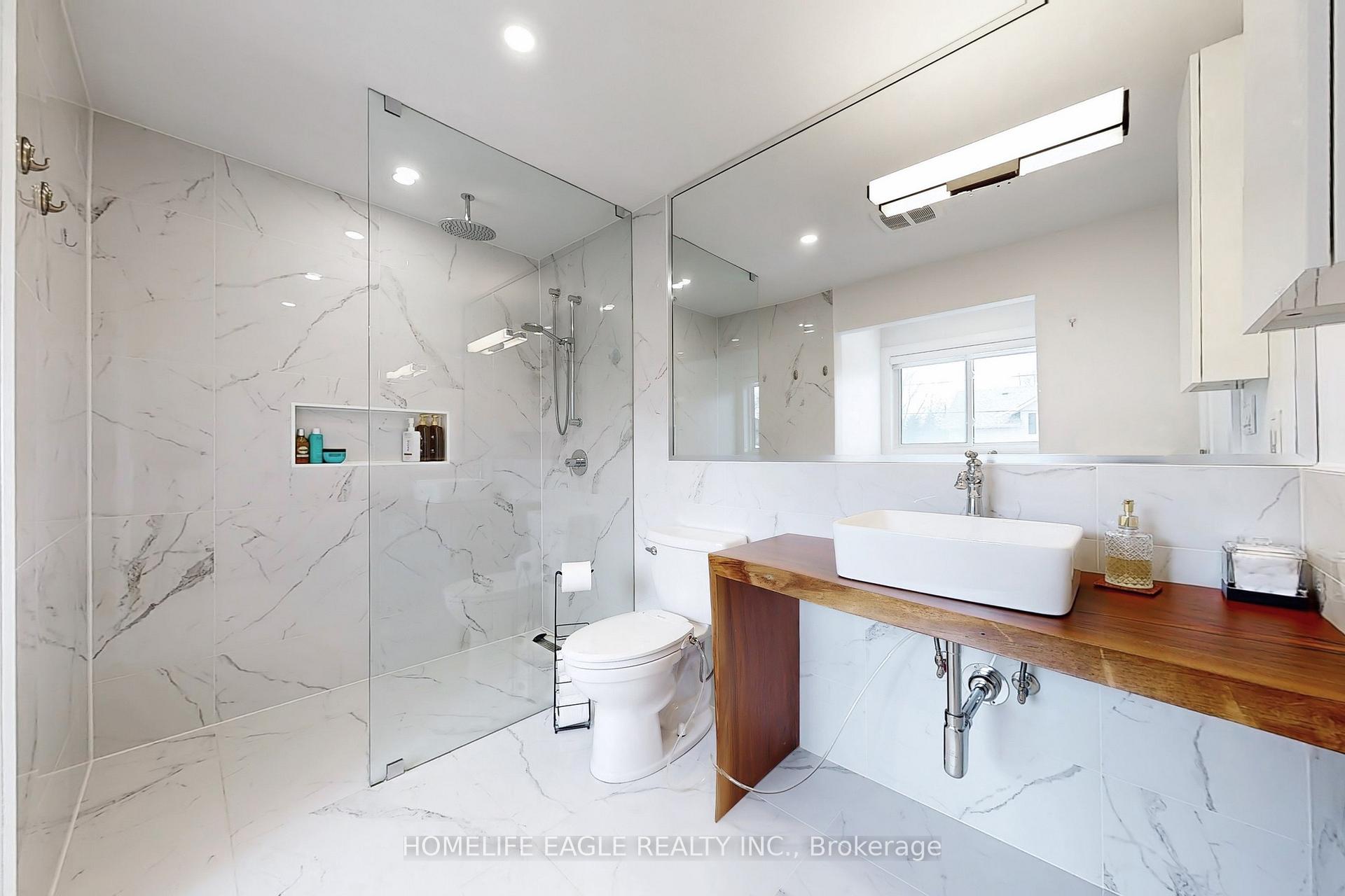 Photo 20 of 723 Victory Drive, Pickering, West Shore — HOMEH