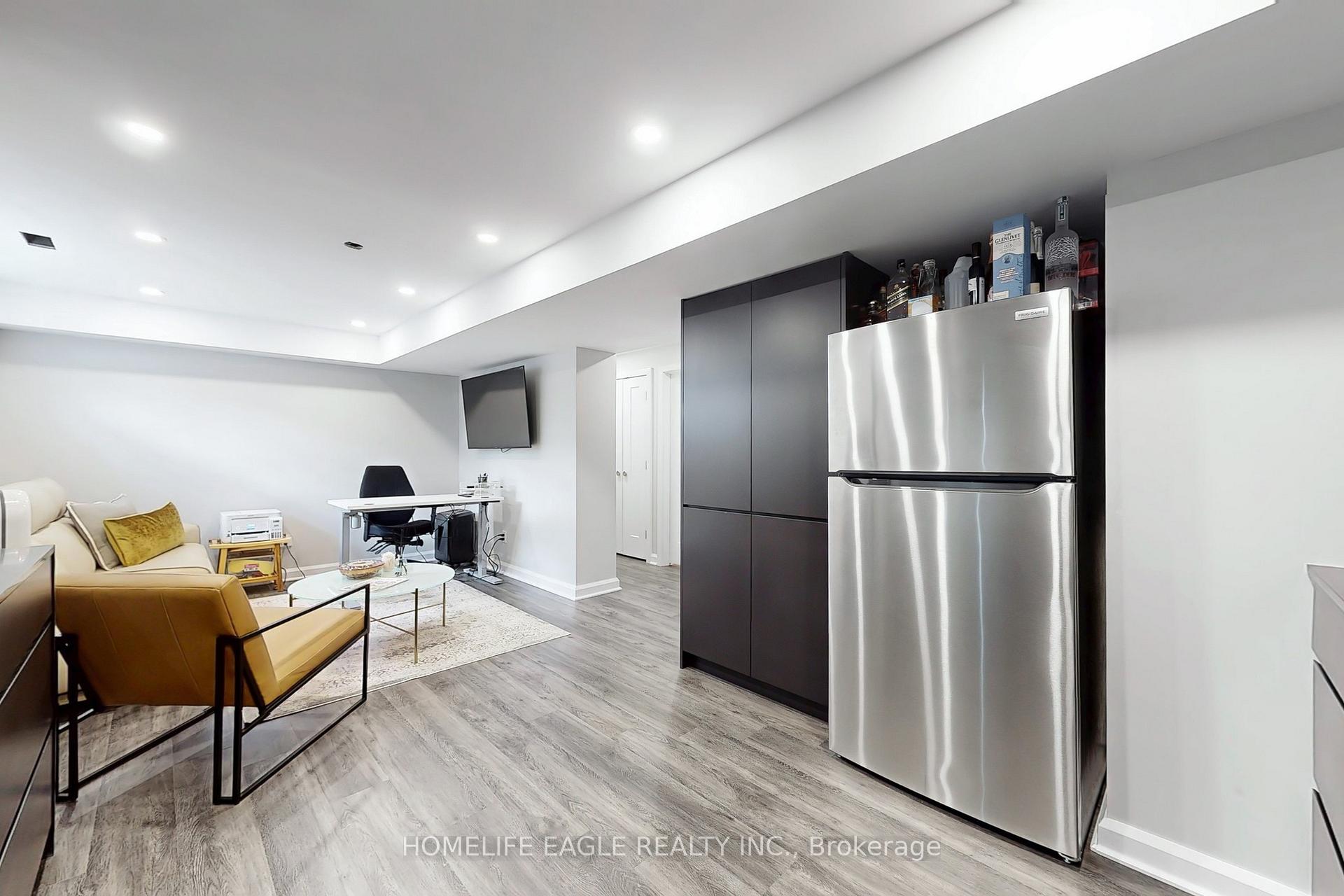 Photo 26 of 723 Victory Drive, Pickering, West Shore — HOMEH