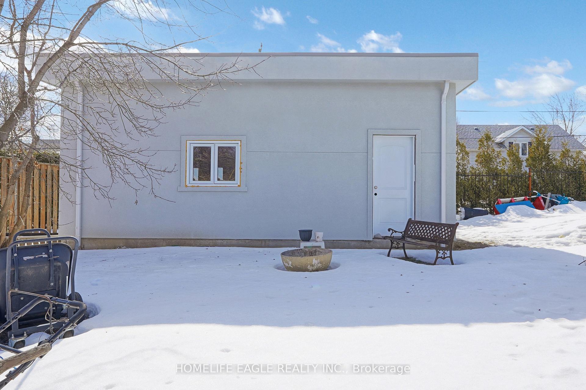 Photo 38 of 723 Victory Drive, Pickering, West Shore — HOMEH