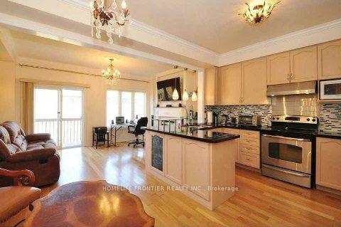 Photo 3 of 17 Landwood Avenue, Vaughan, Patterson — HOMEH