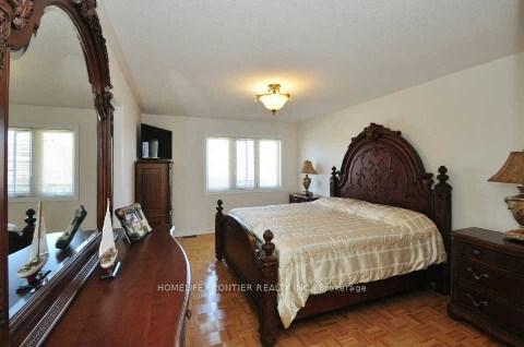 Photo 7 of 17 Landwood Avenue, Vaughan, Patterson — HOMEH