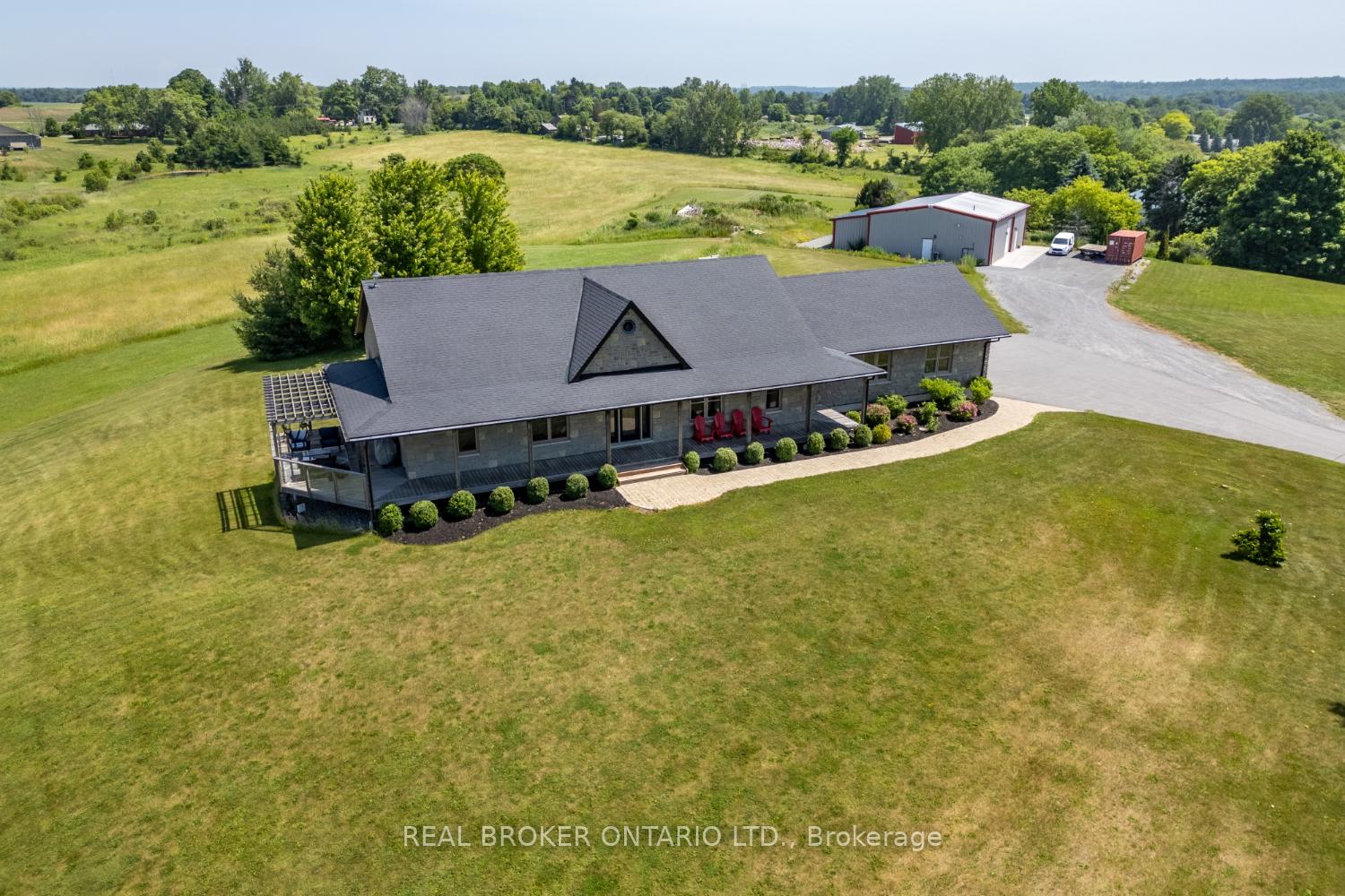 Front of 13762 Loyalist Parkway