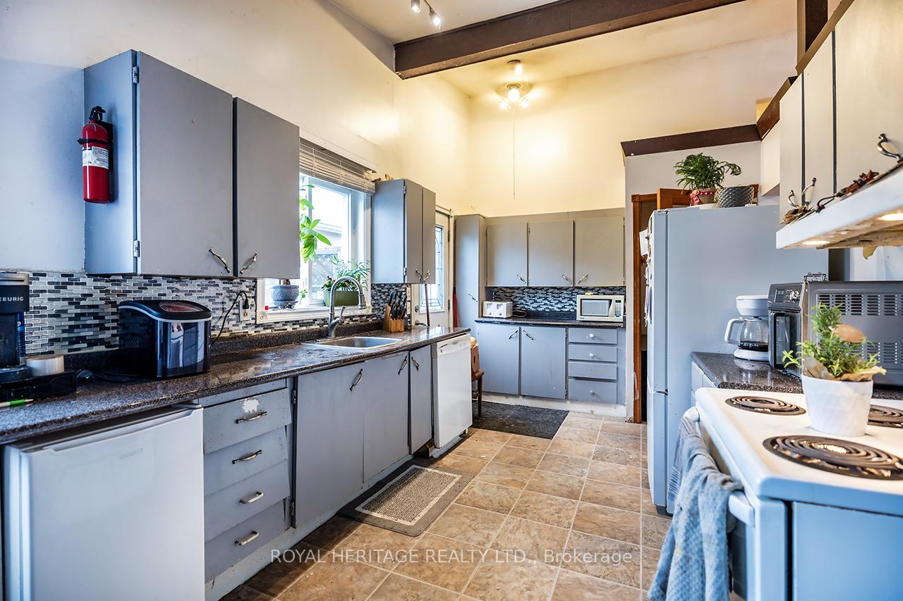 Photo 3 of 1281 Haller Avenue, Pickering, Bay Ridges — HOMEH