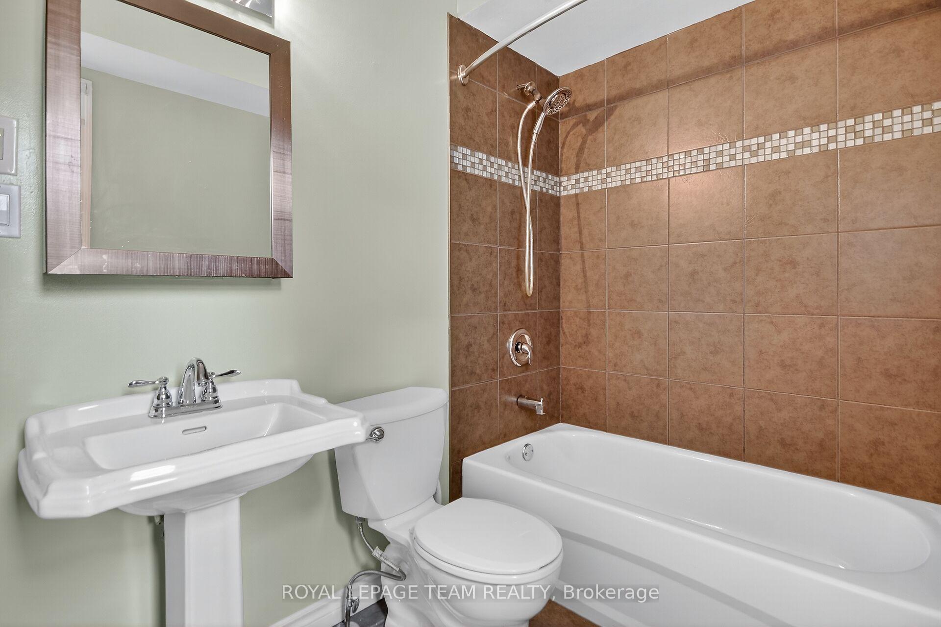 Photo 2 of 2822 Richmond Road, Ottawa, Fairfield Heights — HOMEH