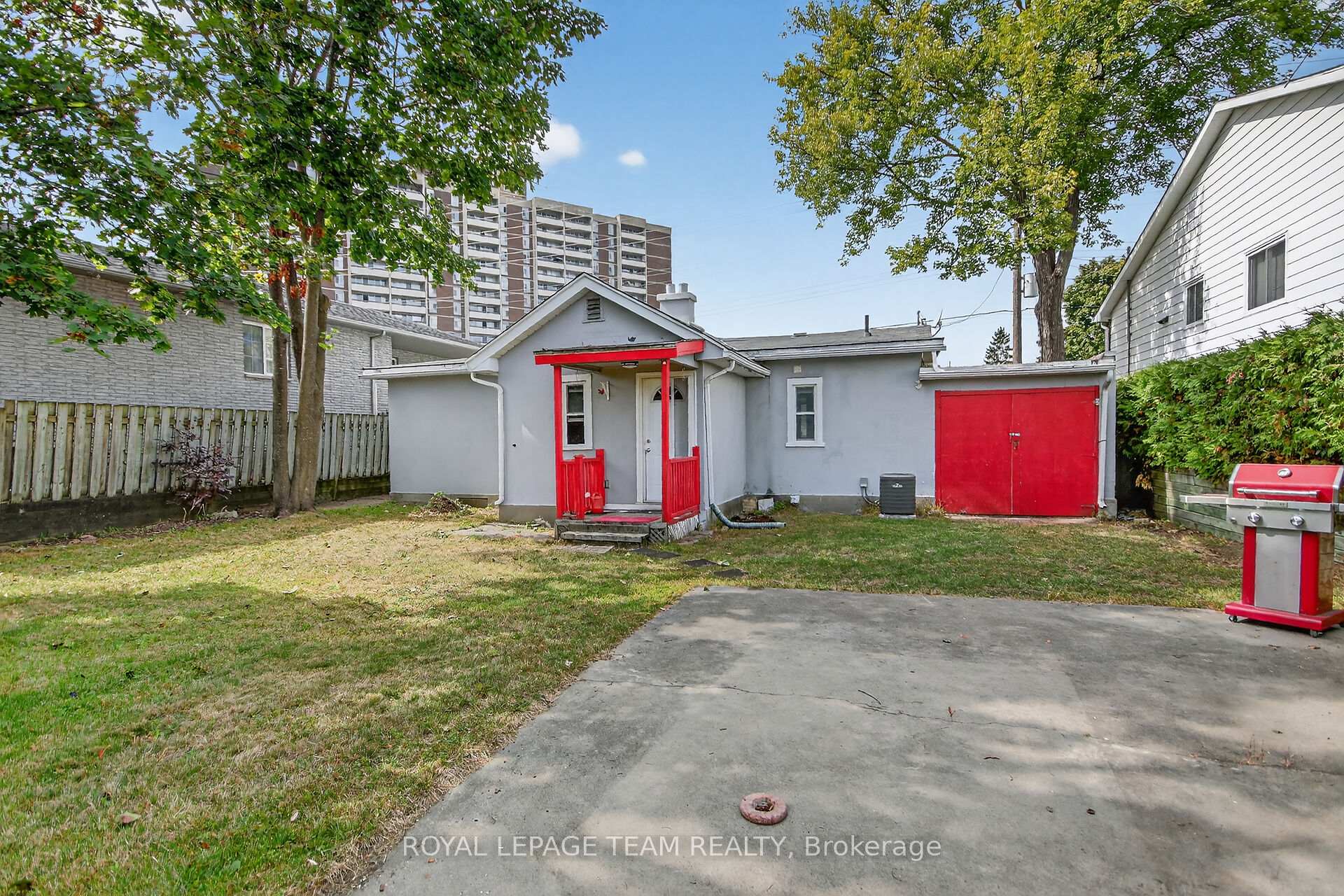 Photo 25 of 2822 Richmond Road, Ottawa, Fairfield Heights — HOMEH