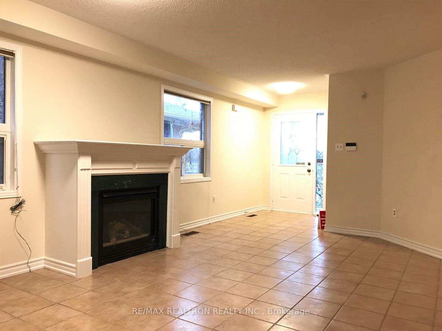 Photo 5 of 155 Forest Run Boulevard, Vaughan, Patterson — HOMEH