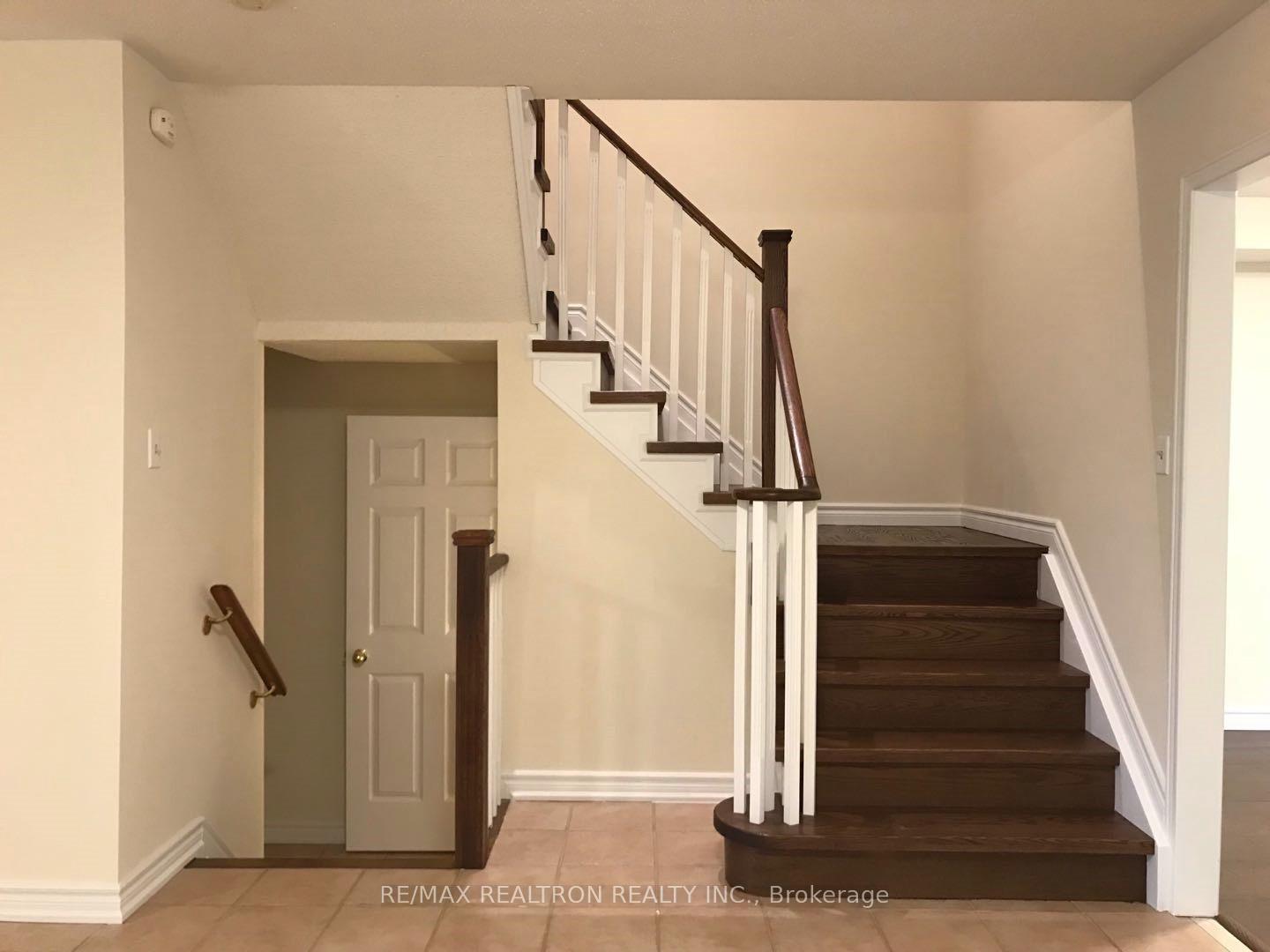 Photo 12 of 155 Forest Run Boulevard, Vaughan, Patterson — HOMEH