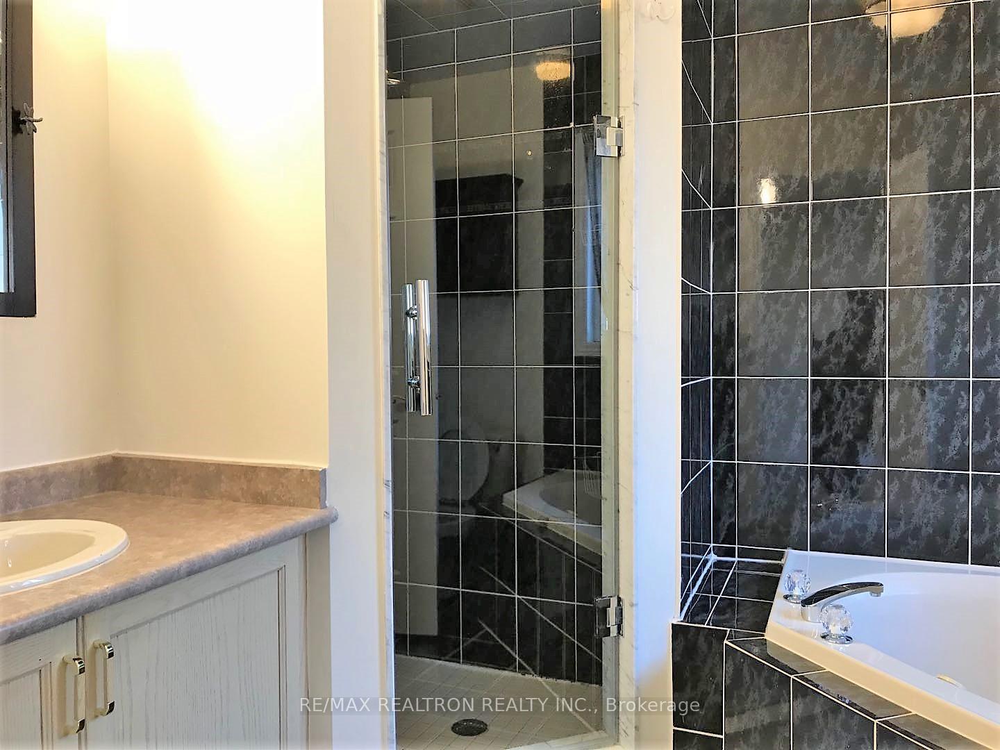 Photo 17 of 155 Forest Run Boulevard, Vaughan, Patterson — HOMEH