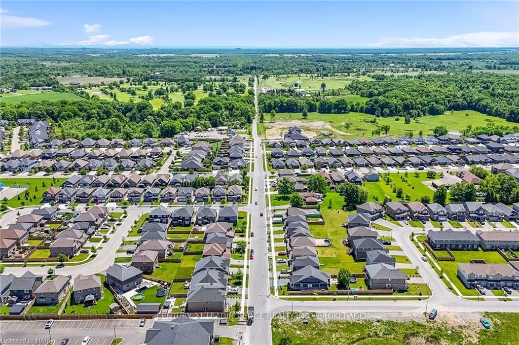 Photo 33 of 280 South Pelham Road, Welland, Coyle Creek — HOMEH