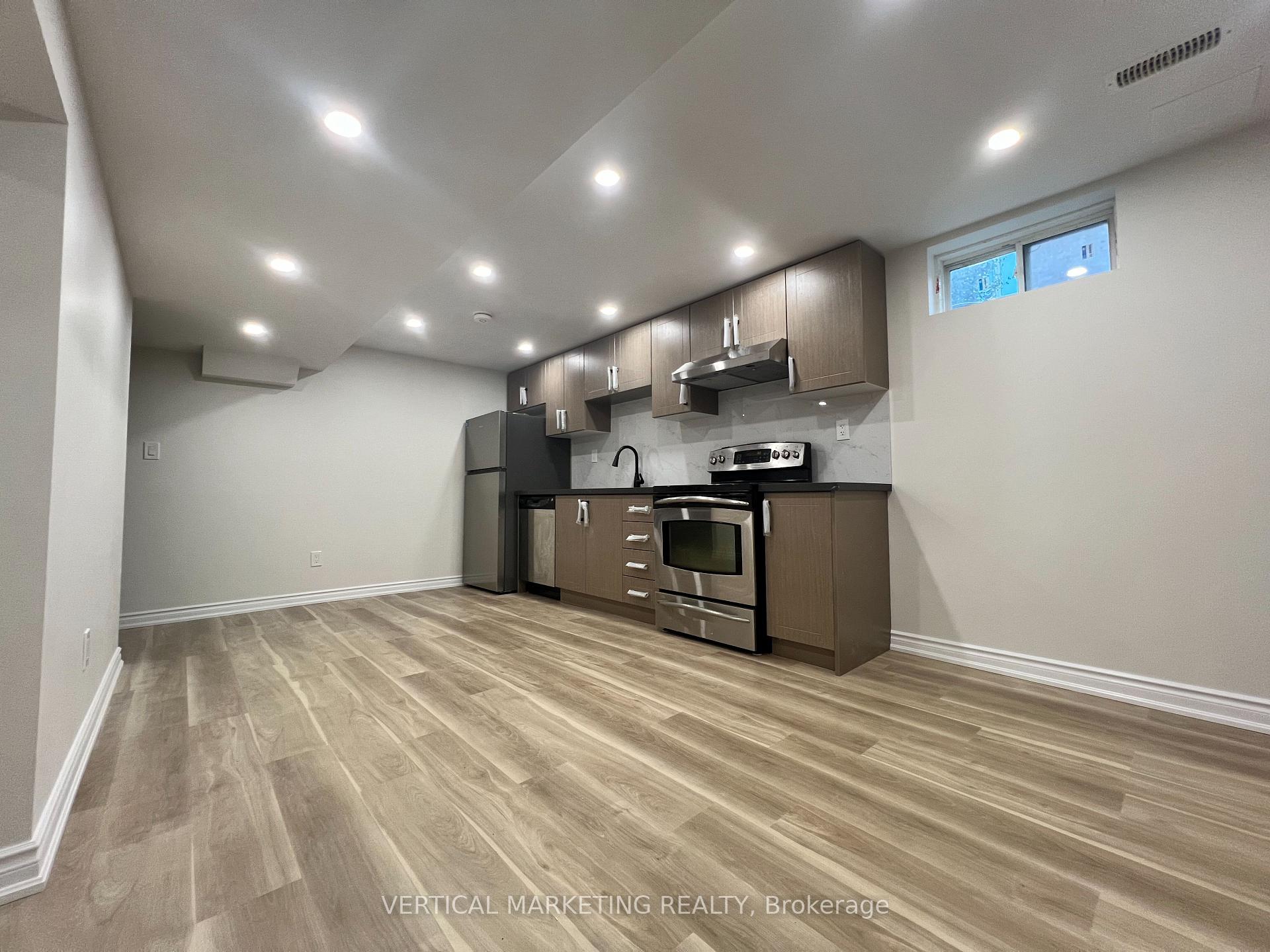 Photo 2 of 68 Campi Road, Vaughan, Vellore Village — HOMEH