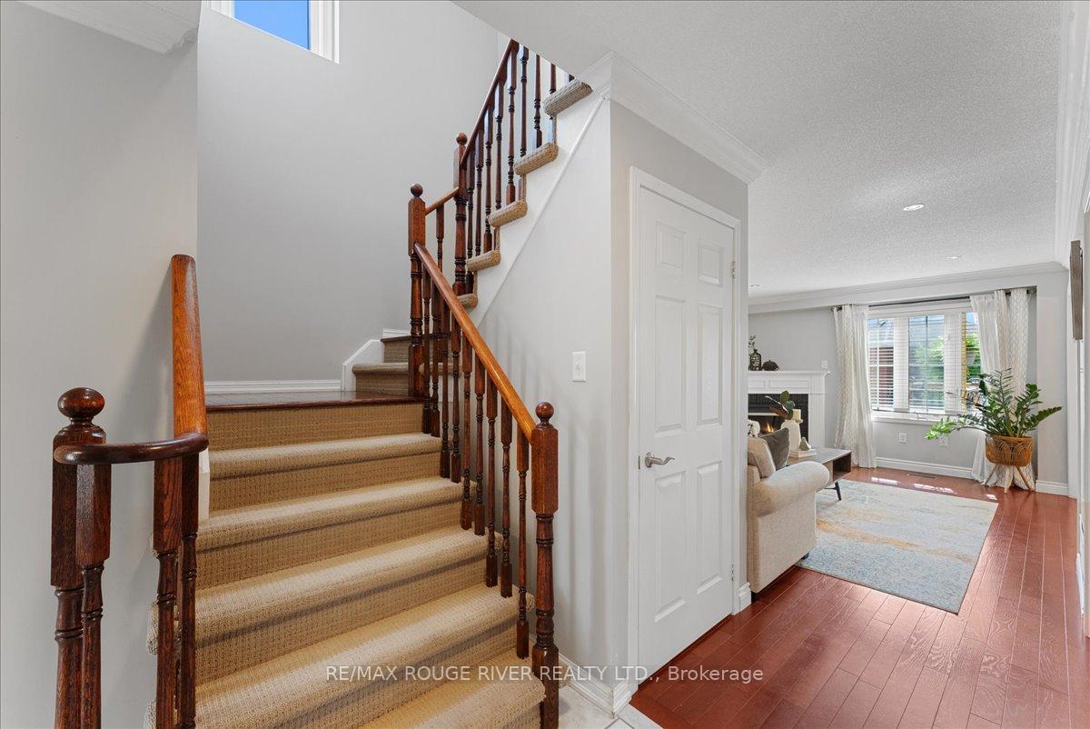 Photo 15 of 161 Kirkland Place, Whitby, Williamsburg — HOMEH