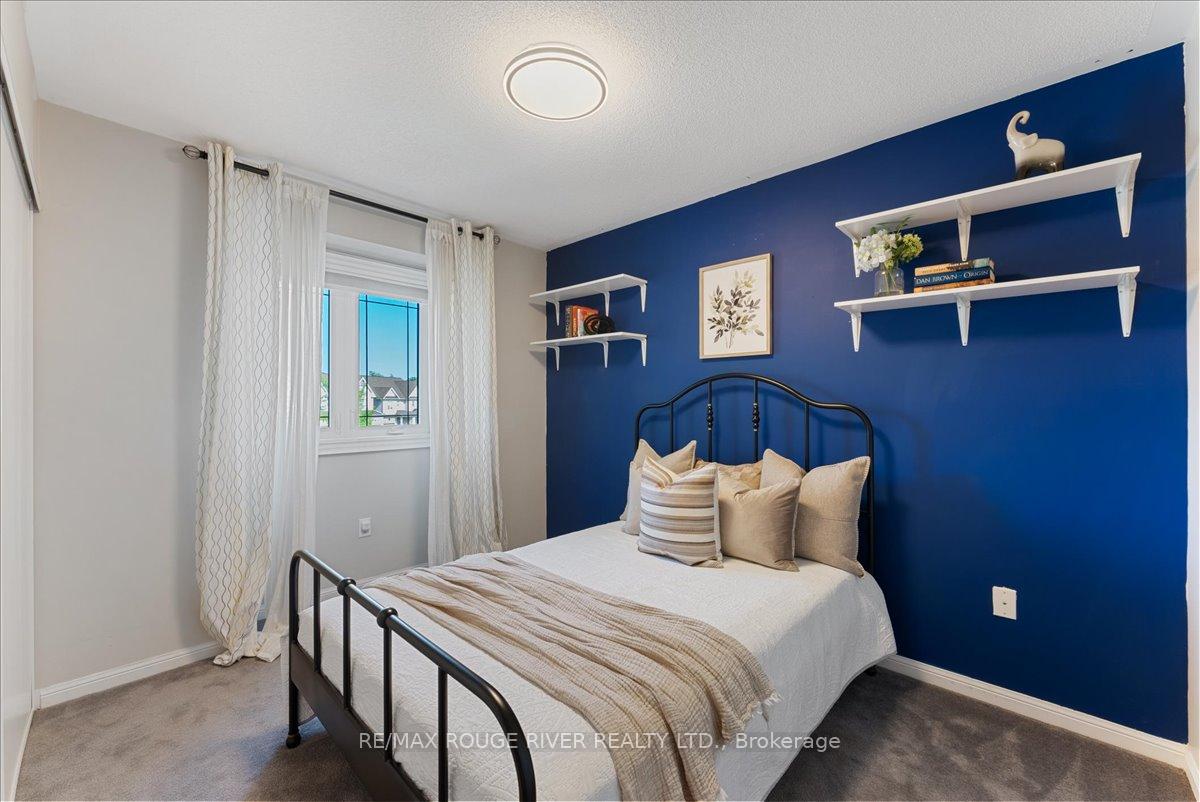 Photo 22 of 161 Kirkland Place, Whitby, Williamsburg — HOMEH