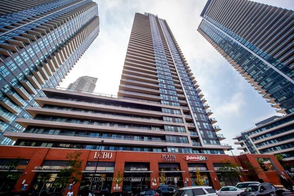 Front of Unit 2507, 2220 Lake Shore Blvd W