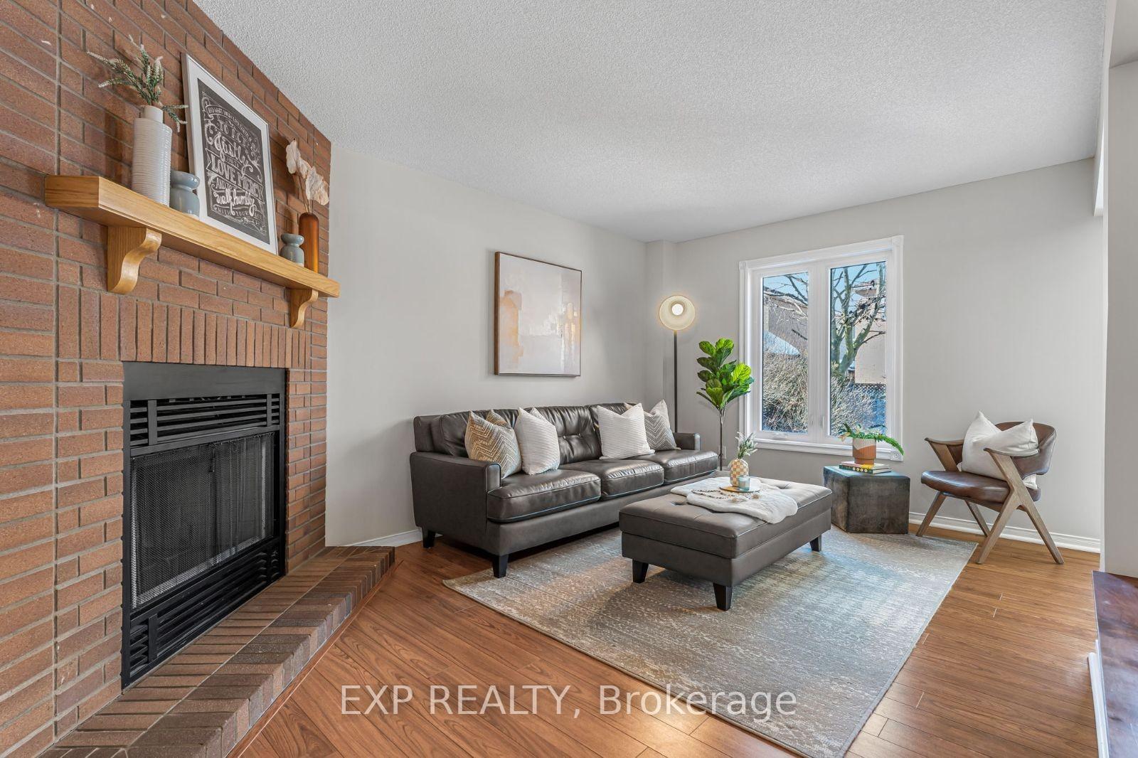 Photo 10 of 238 Senator Street, Pickering, Highbush — HOMEH