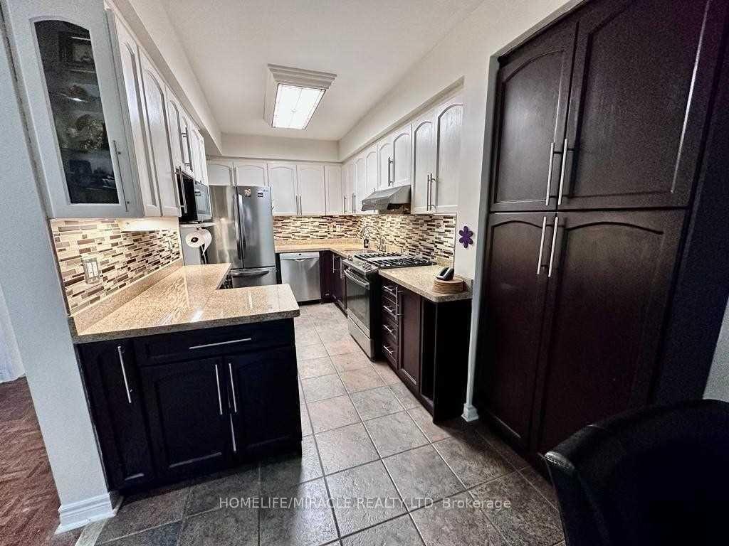 Photo 6 of 54 Pottery Place, Vaughan, East Woodbridge — HOMEH