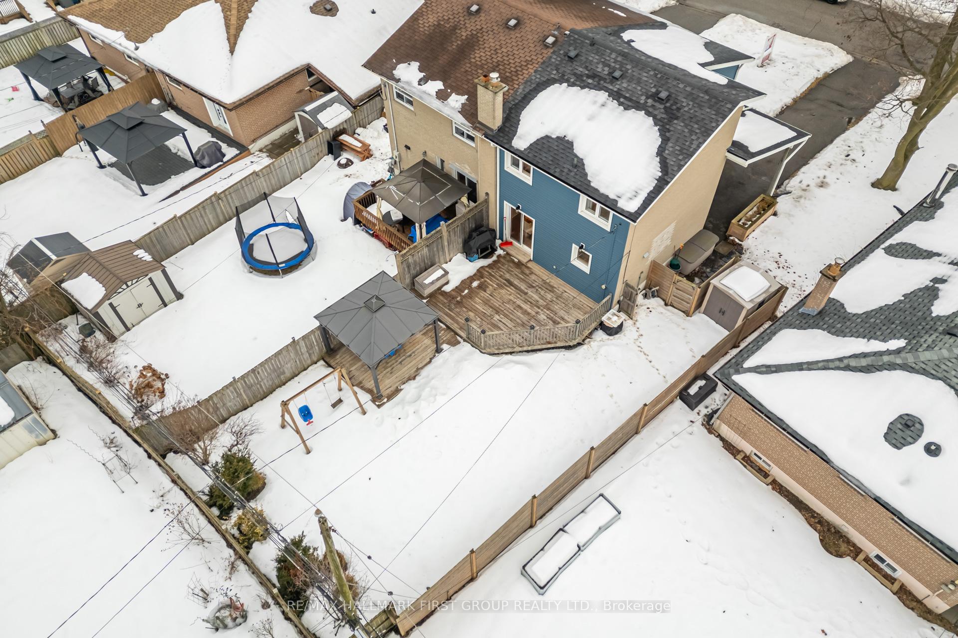 Photo 25 of 855 Modlin Road, Pickering, Bay Ridges — HOMEH