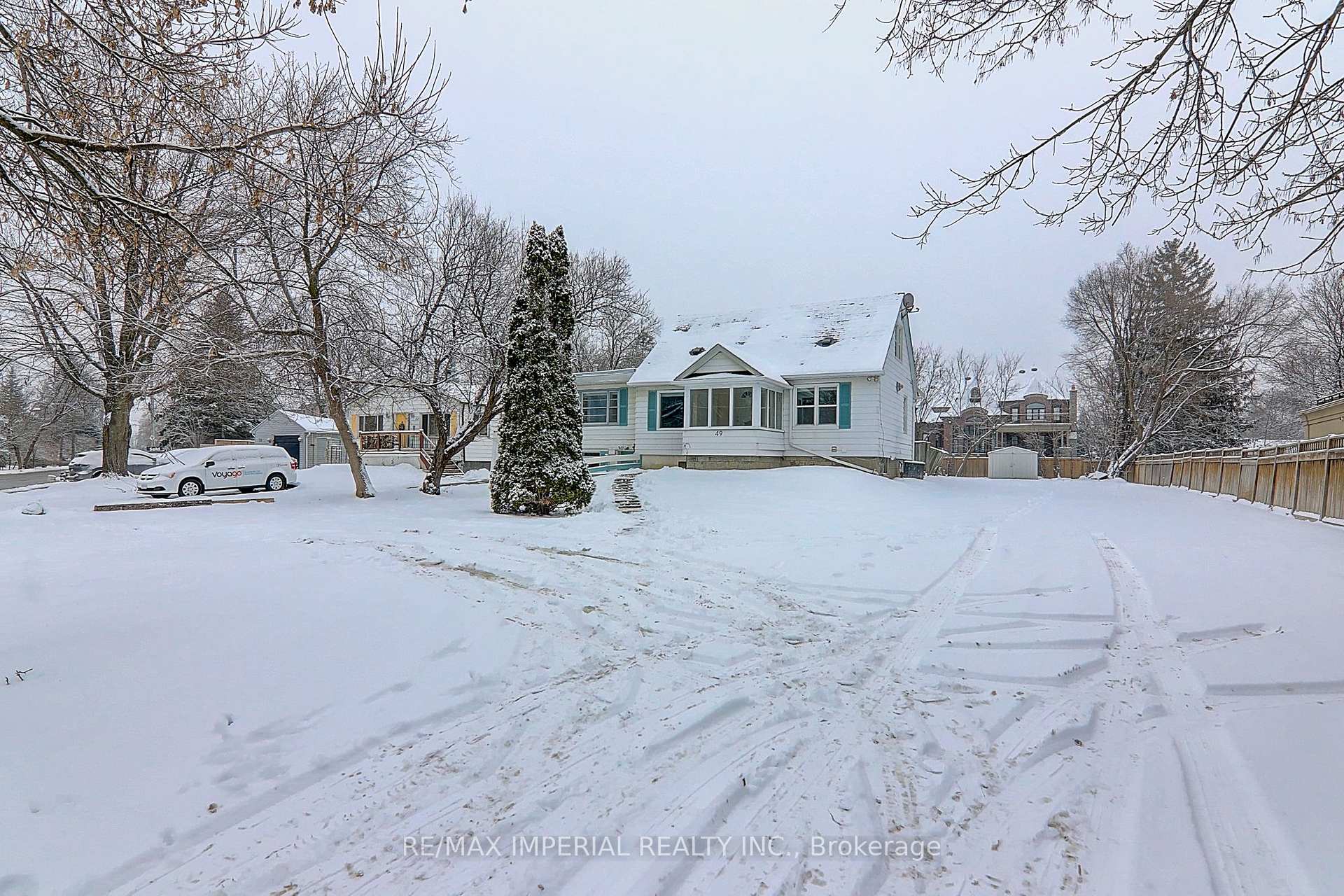 Photo 1 of 49 Sunset Beach (M & 2nd) Road, Richmond Hill, Oak Ridges Lake Wilcox — HOMEH
