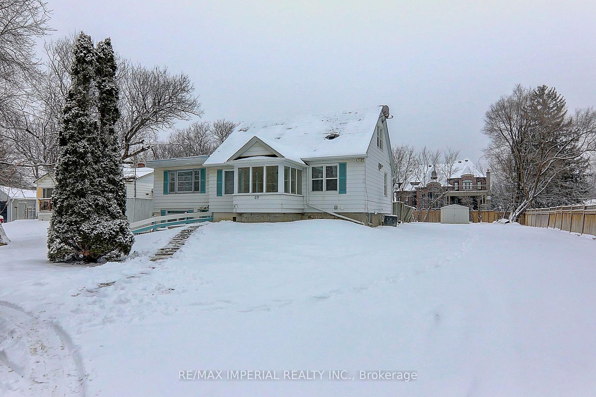 Photo 2 of 49 Sunset Beach (M & 2nd) Road, Richmond Hill, Oak Ridges Lake Wilcox — HOMEH