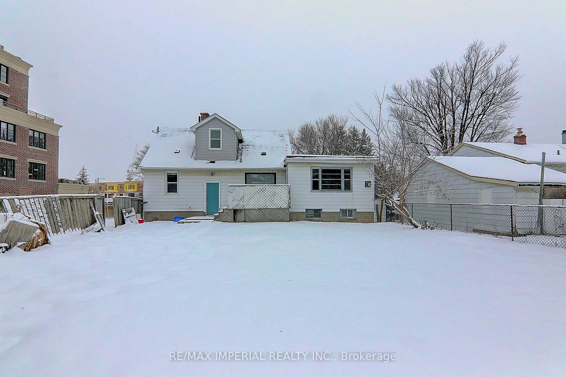 Photo 8 of 49 Sunset Beach (M & 2nd) Road, Richmond Hill, Oak Ridges Lake Wilcox — HOMEH