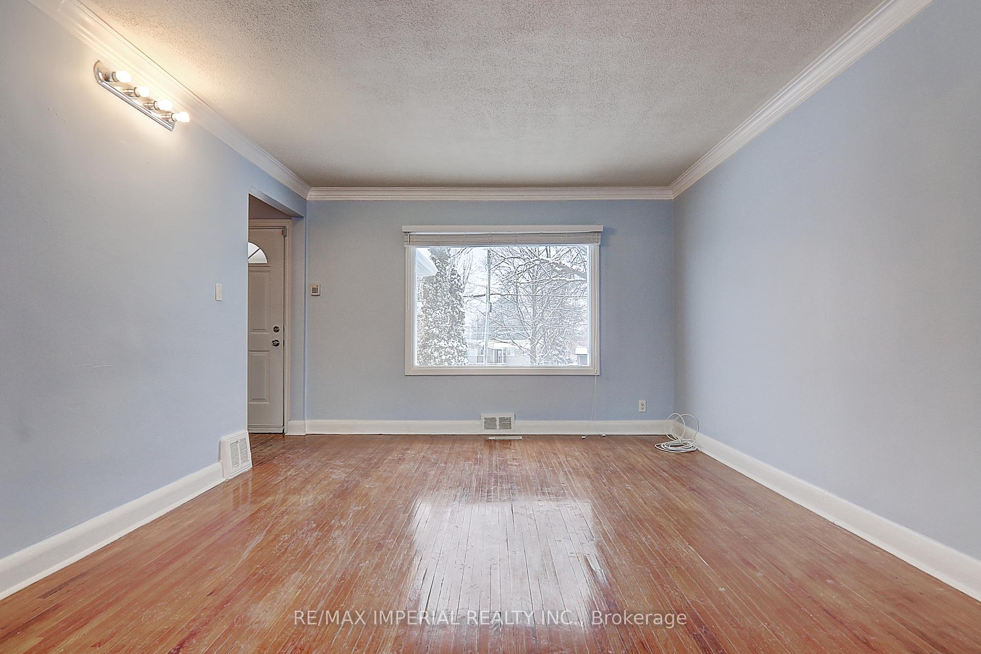 Photo 17 of 49 Sunset Beach (M & 2nd) Road, Richmond Hill, Oak Ridges Lake Wilcox — HOMEH