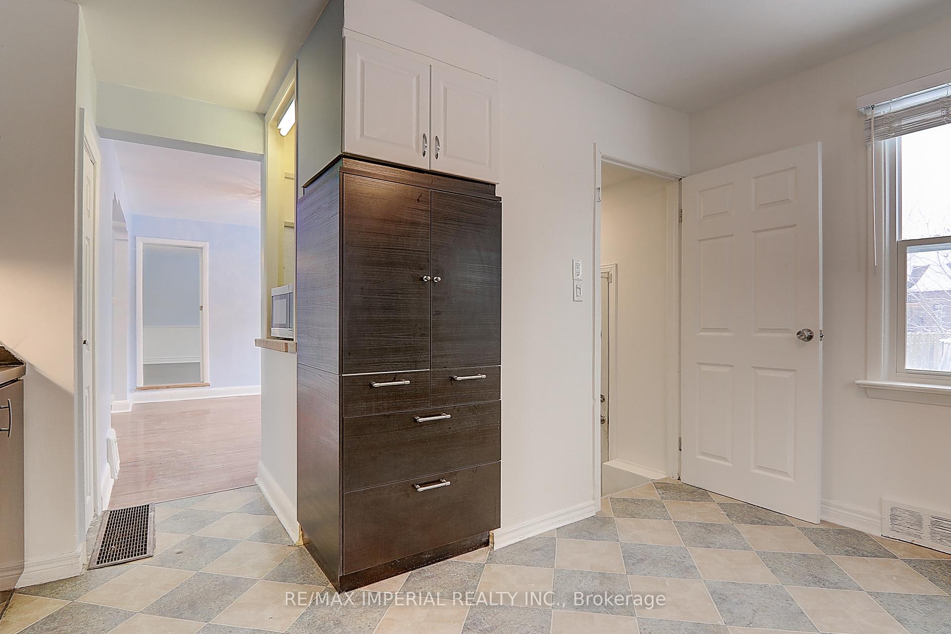 Photo 31 of 49 Sunset Beach (M & 2nd) Road, Richmond Hill, Oak Ridges Lake Wilcox — HOMEH