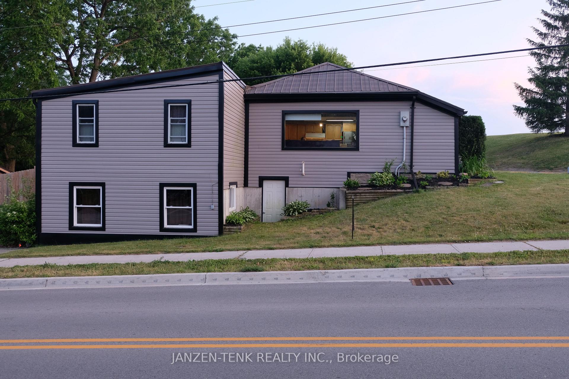 Photo 2 of 53765 Heritage Line, Bayham, Richmond — HOMEH