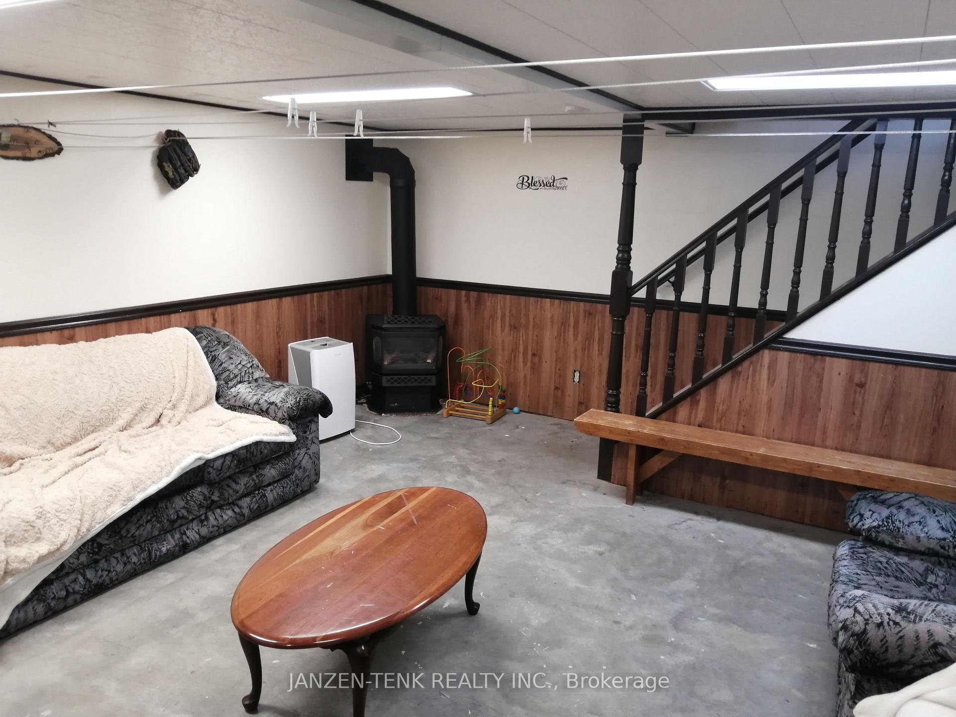 Photo 13 of 53765 Heritage Line, Bayham, Richmond — HOMEH