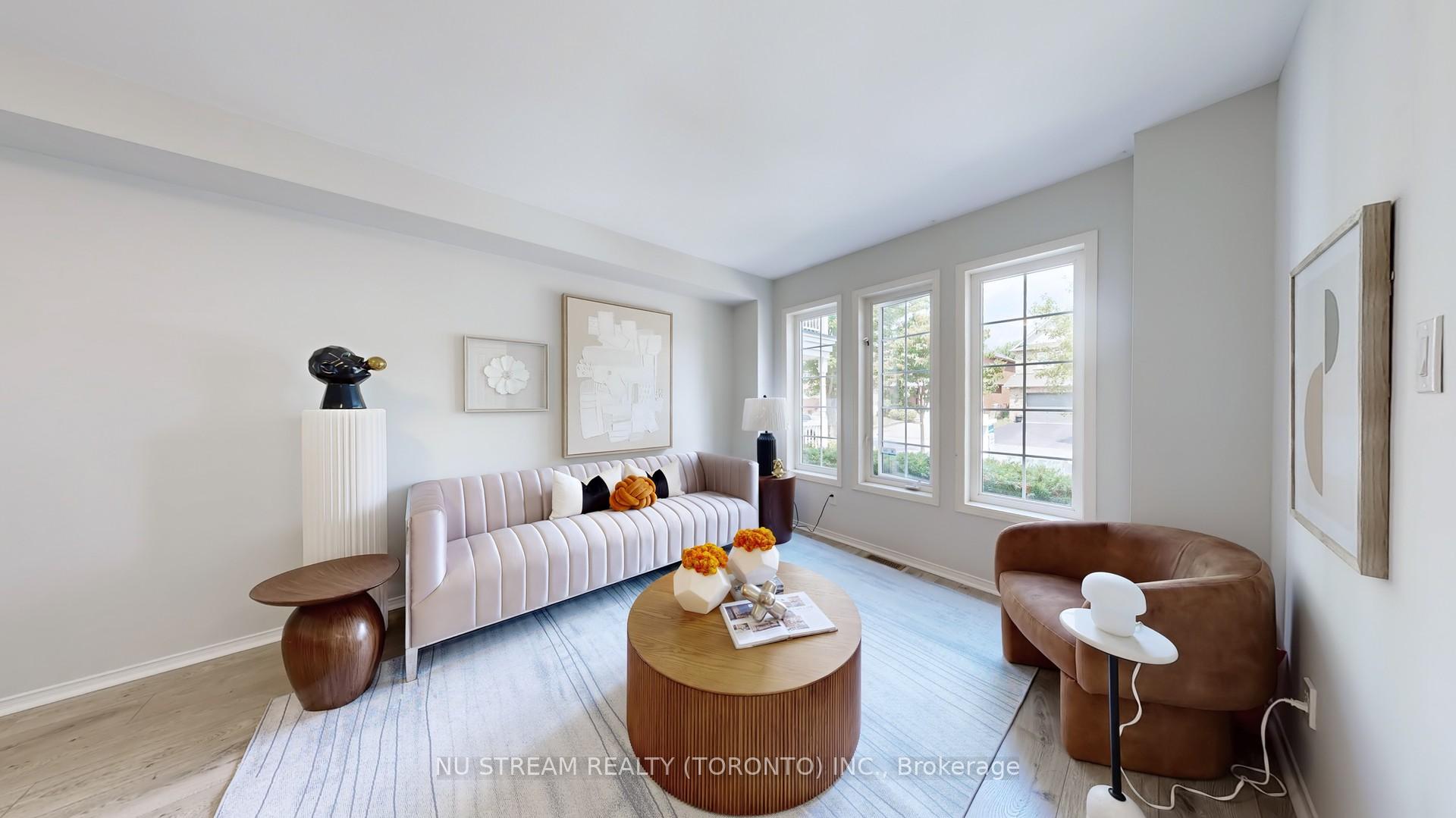 Photo 2 of 11 Hulley Crescent, Ajax, South East — HOMEH