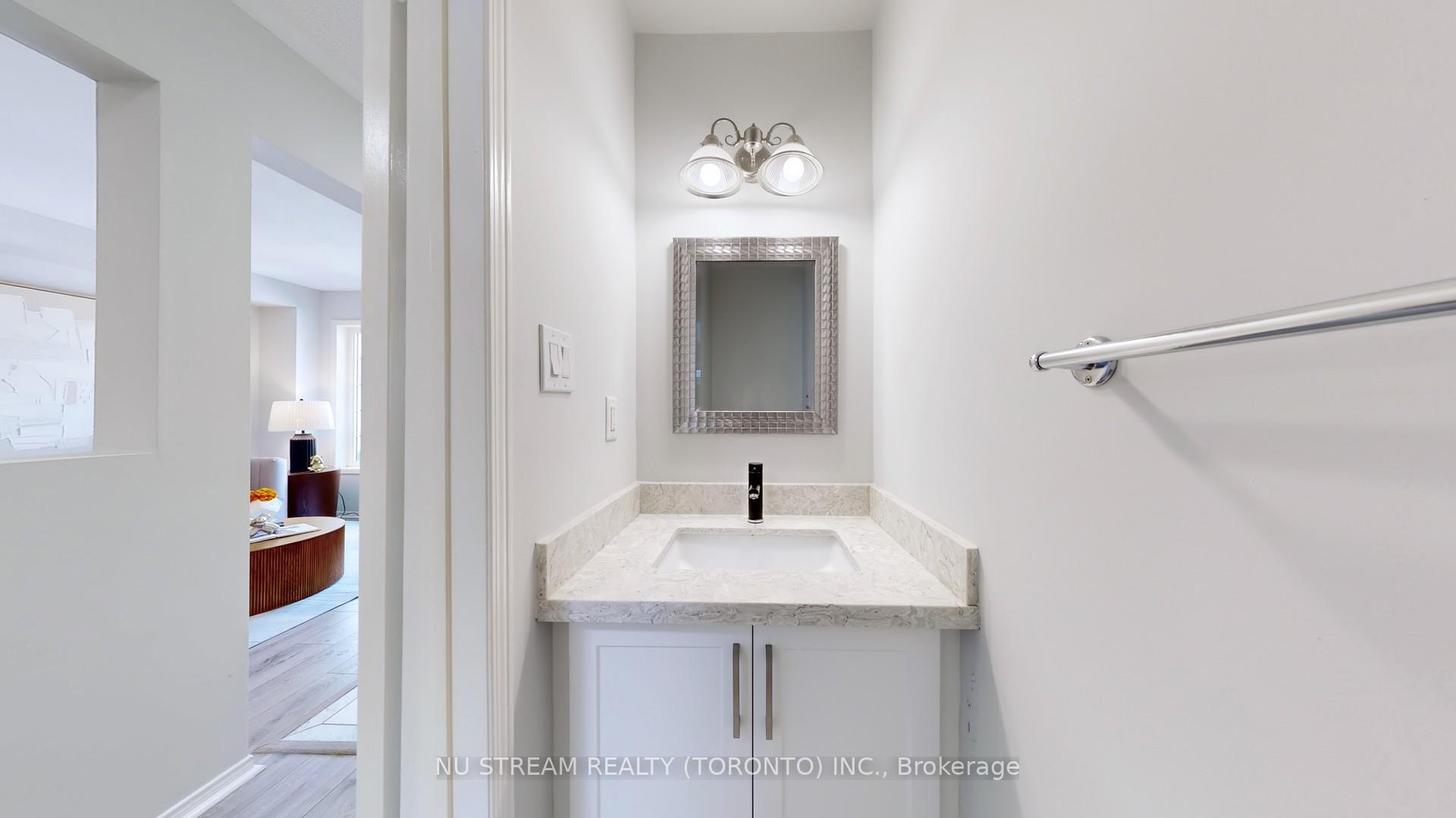 Photo 17 of 11 Hulley Crescent, Ajax, South East — HOMEH