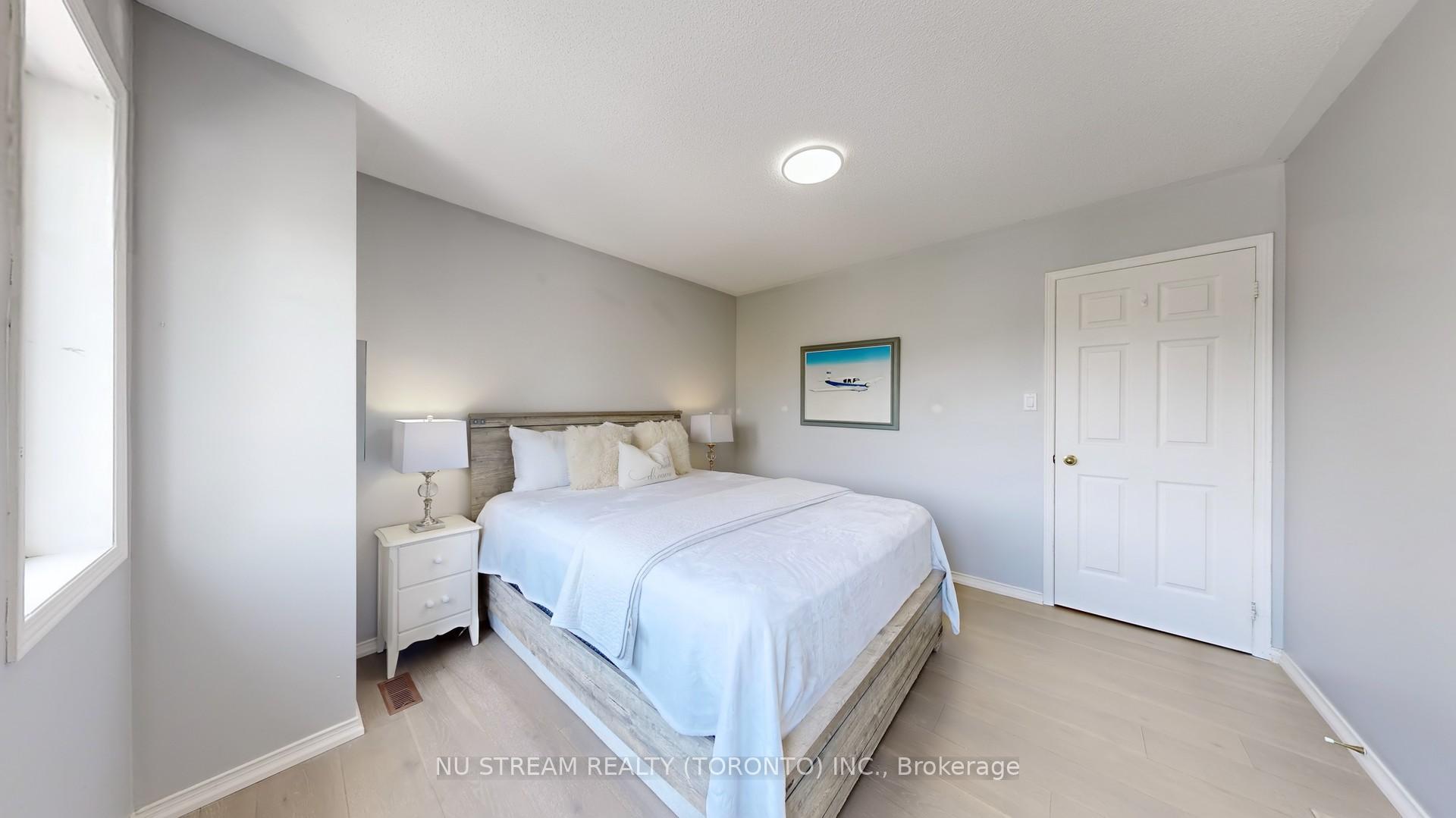 Photo 28 of 11 Hulley Crescent, Ajax, South East — HOMEH