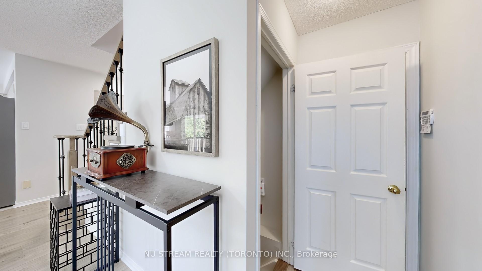 Photo 29 of 11 Hulley Crescent, Ajax, South East — HOMEH