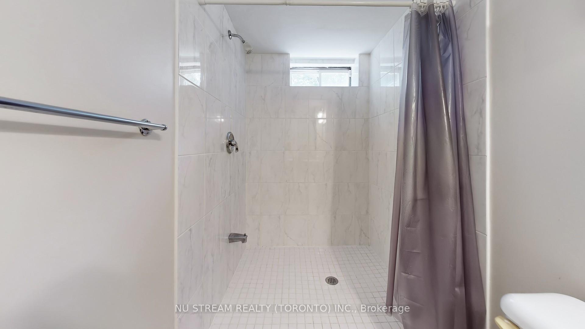 Photo 34 of 11 Hulley Crescent, Ajax, South East — HOMEH