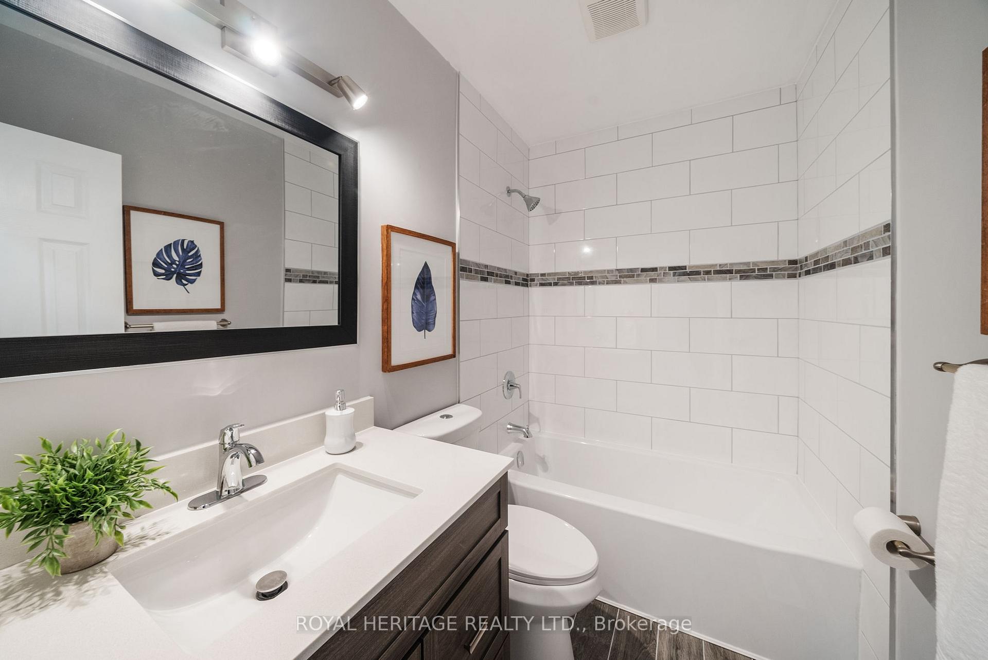Photo 16 of 921 Krosno Boulevard, Pickering, Bay Ridges — HOMEH