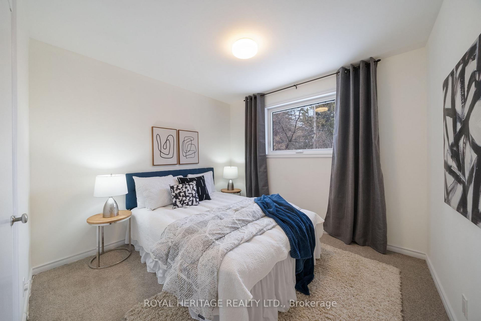 Photo 19 of 921 Krosno Boulevard, Pickering, Bay Ridges — HOMEH