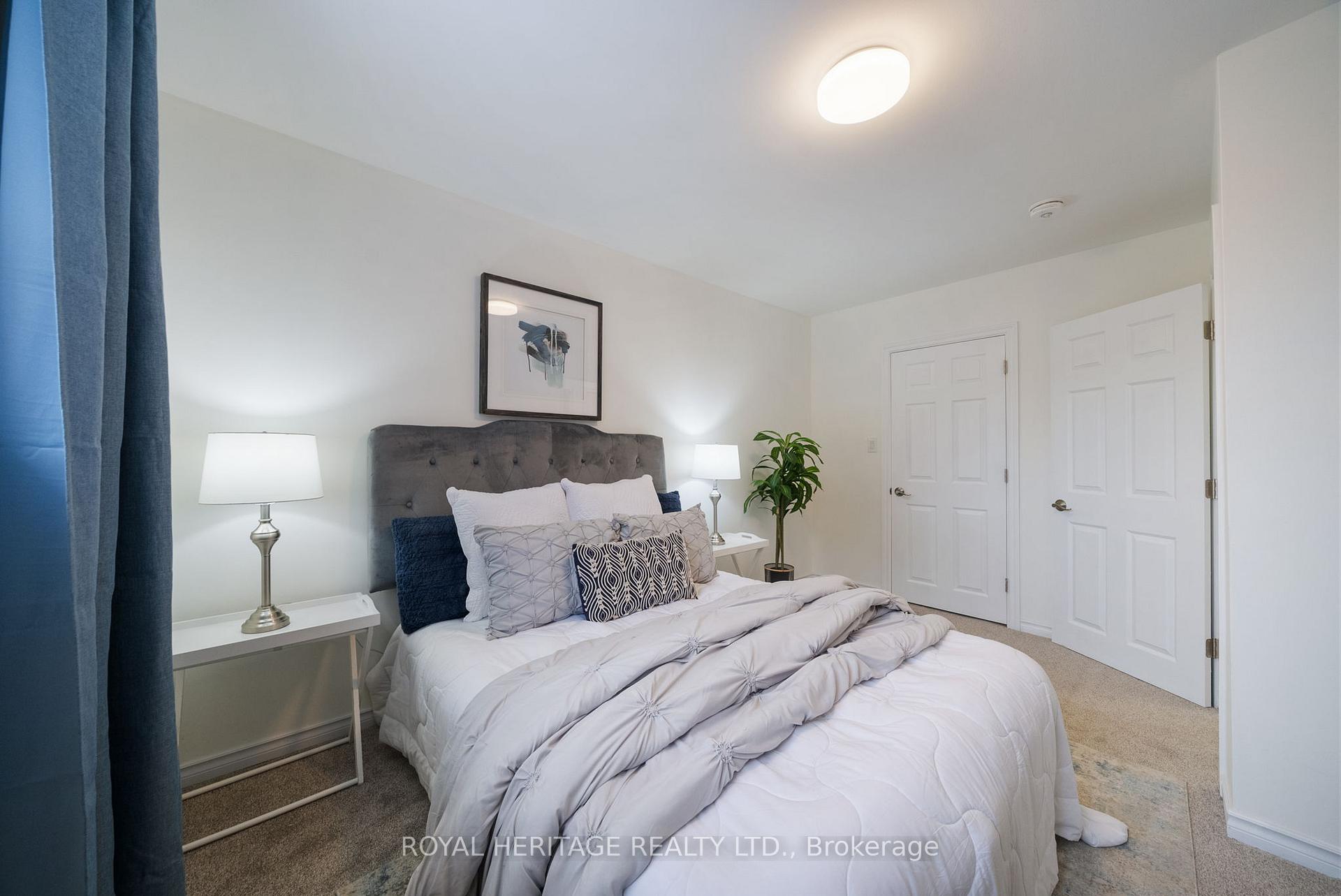 Photo 23 of 921 Krosno Boulevard, Pickering, Bay Ridges — HOMEH