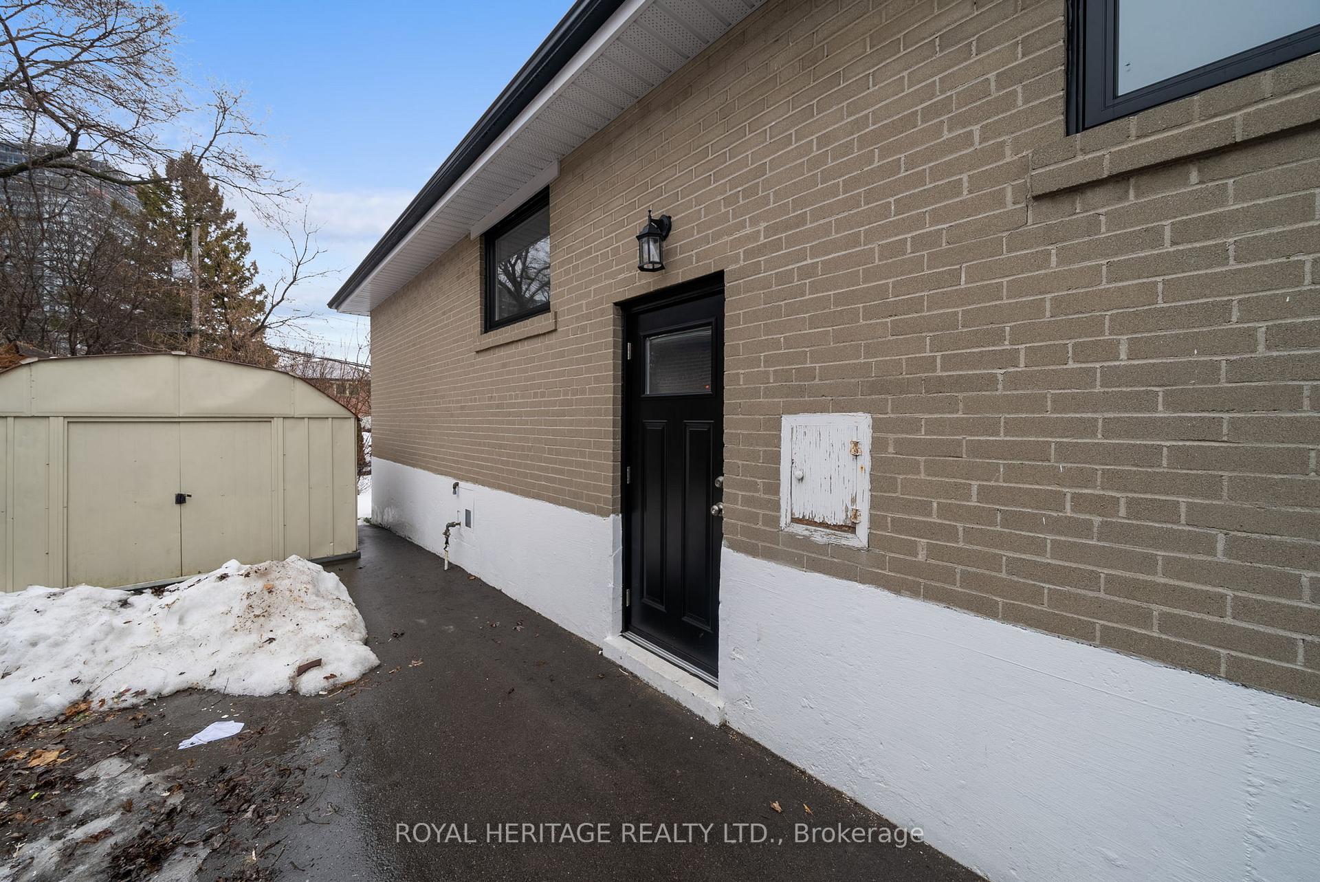 Photo 27 of 921 Krosno Boulevard, Pickering, Bay Ridges — HOMEH