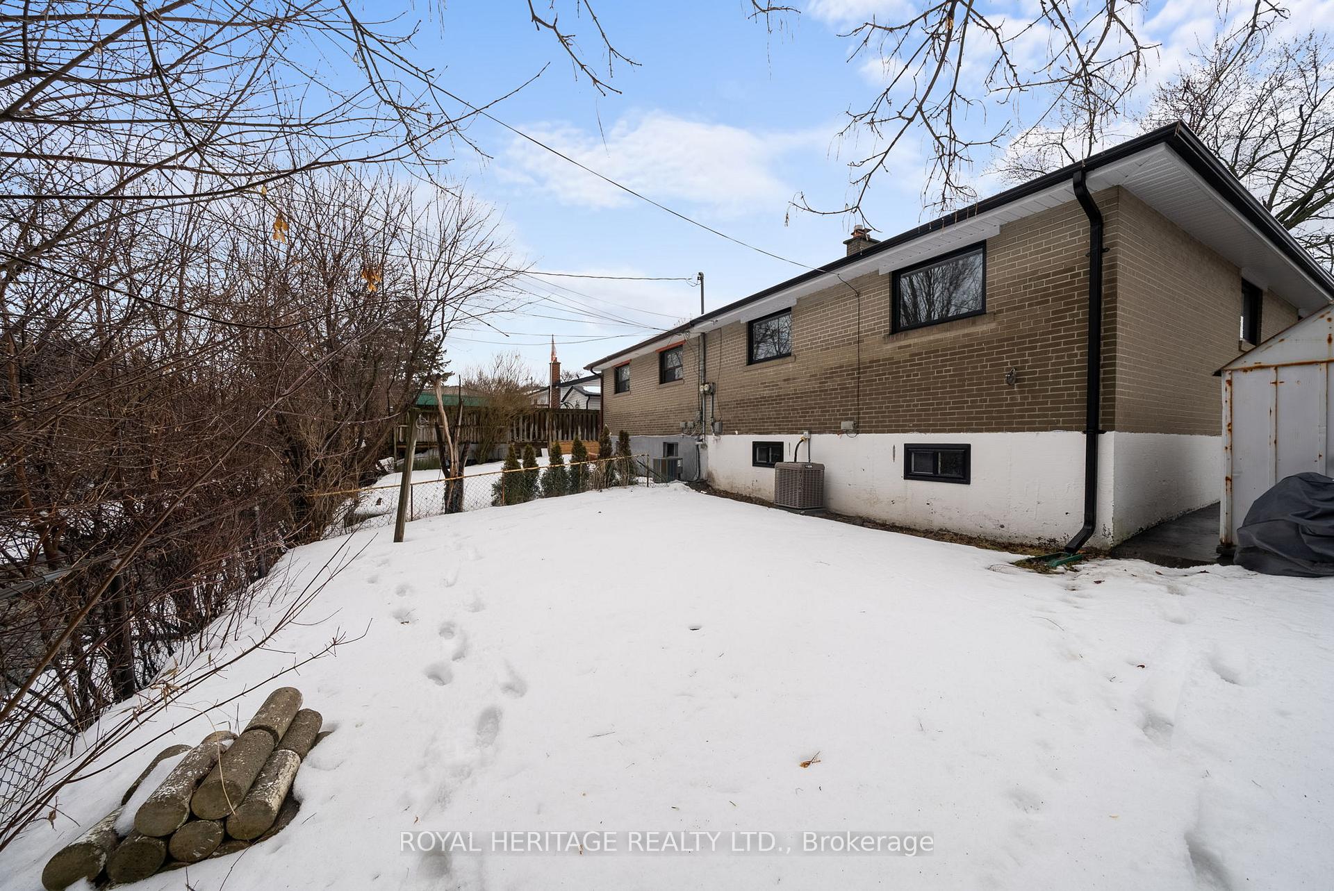 Photo 30 of 921 Krosno Boulevard, Pickering, Bay Ridges — HOMEH