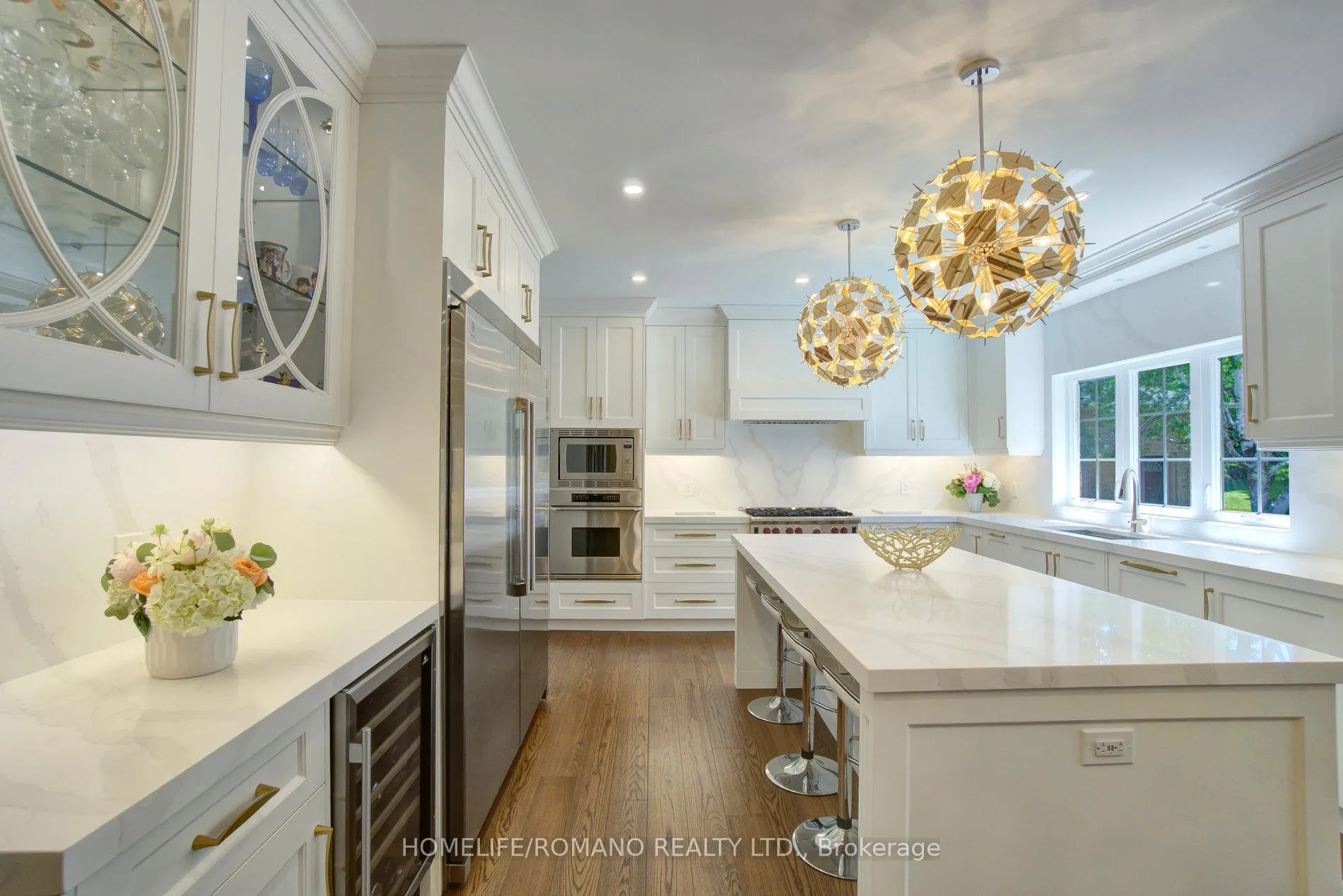Photo 17 of 12 Hedgerow Lane, Vaughan, Kleinburg — HOMEH