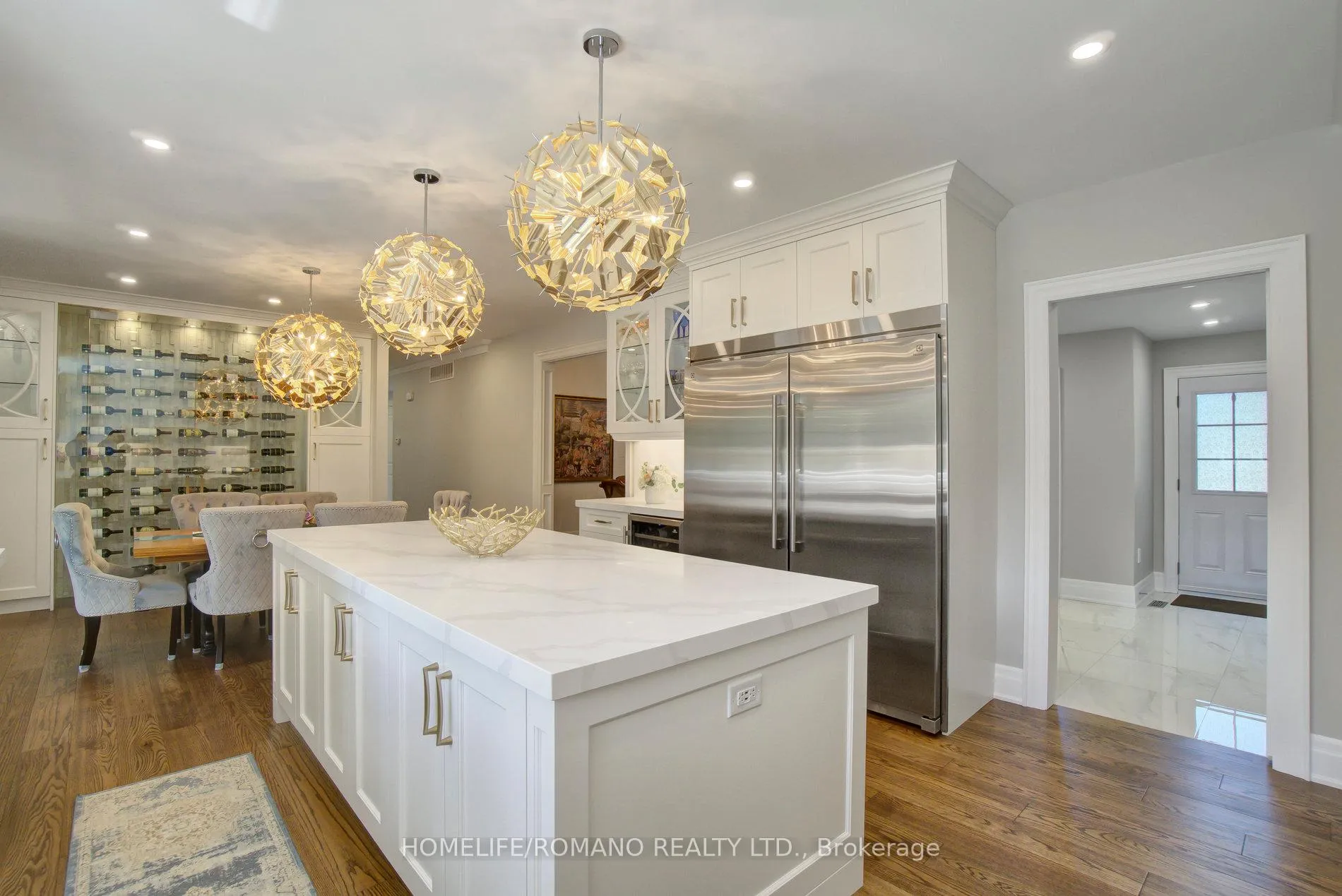 Photo 18 of 12 Hedgerow Lane, Vaughan, Kleinburg — HOMEH
